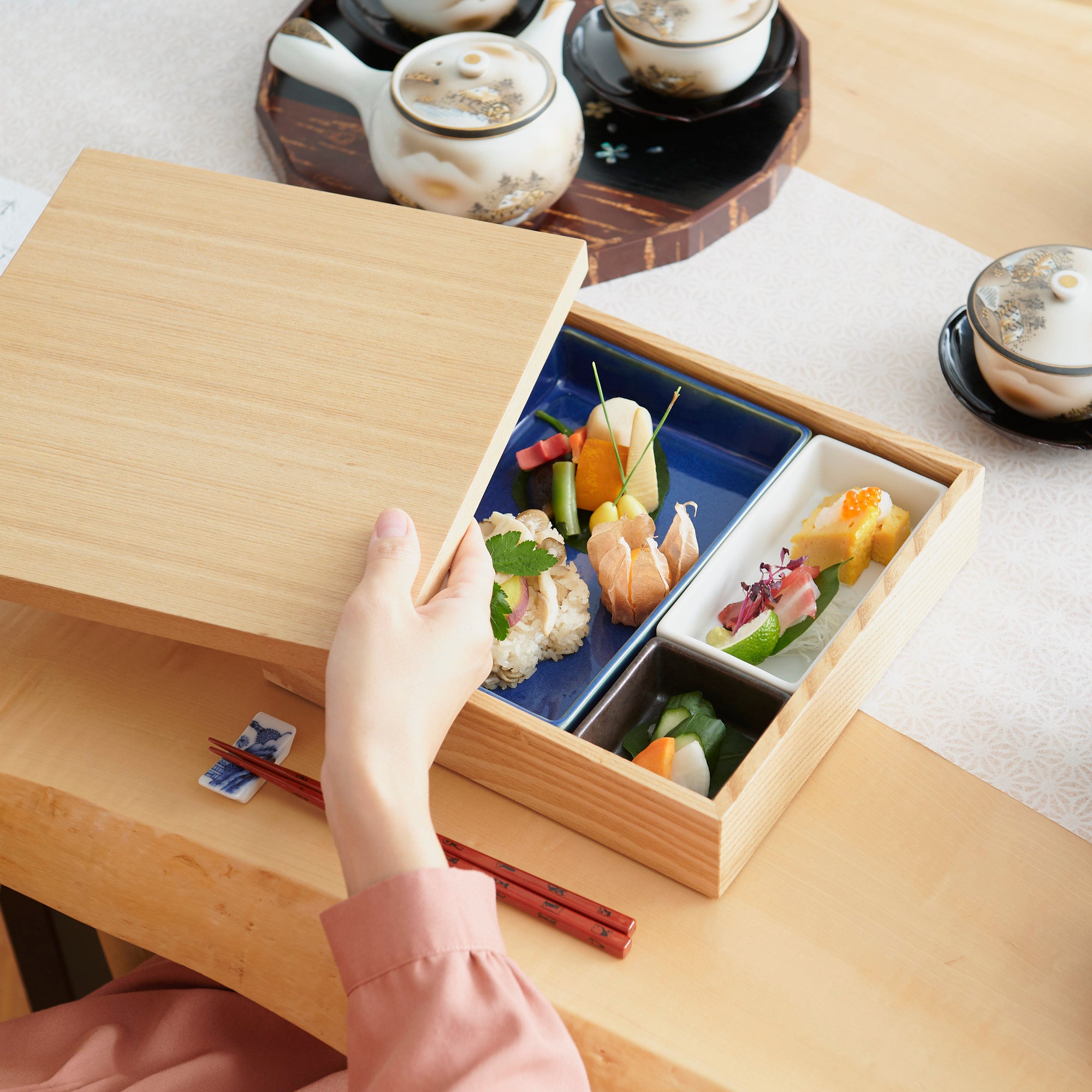 Hibino Modern Shokado Bento Box Set M