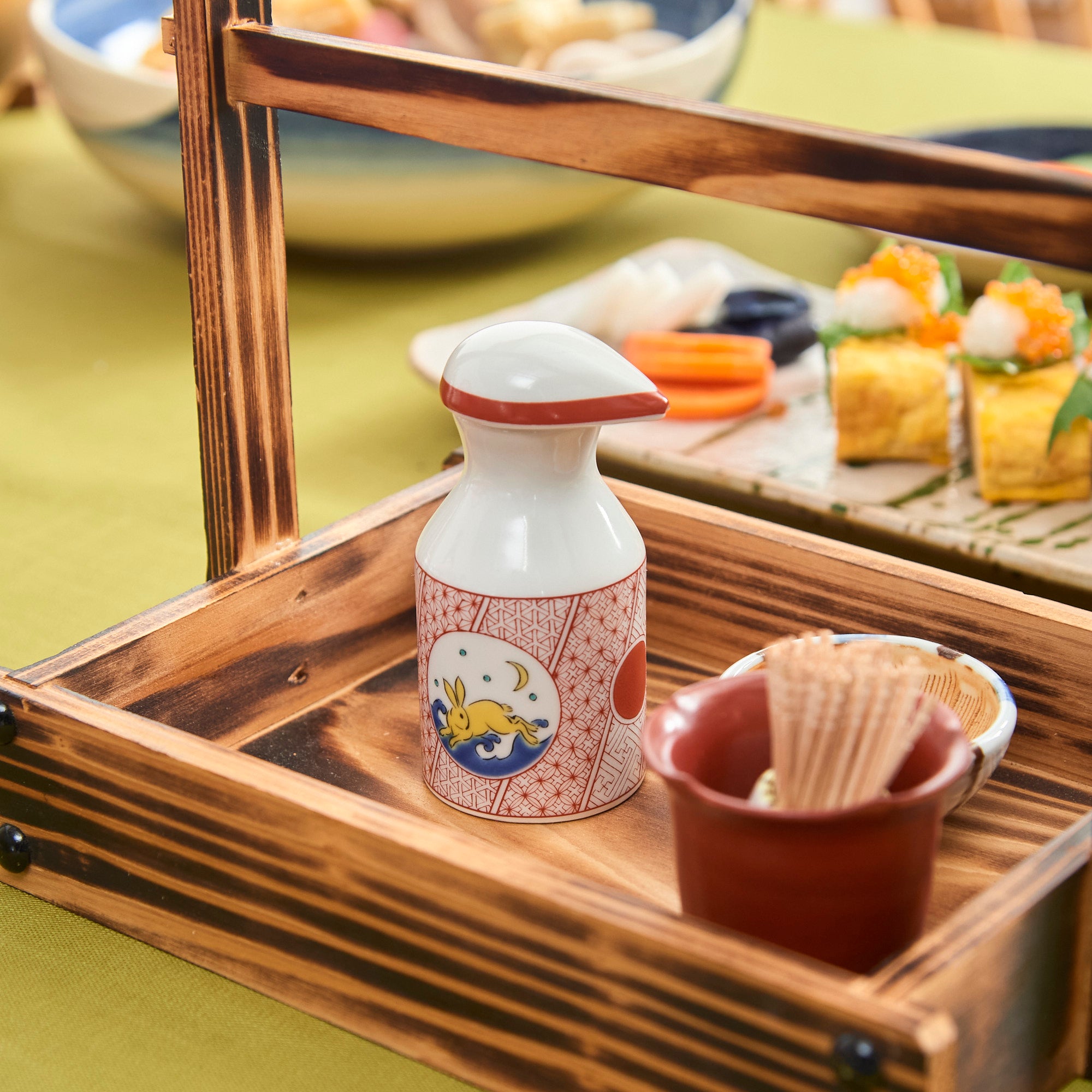 Patterned Soy Sauce Dispenser