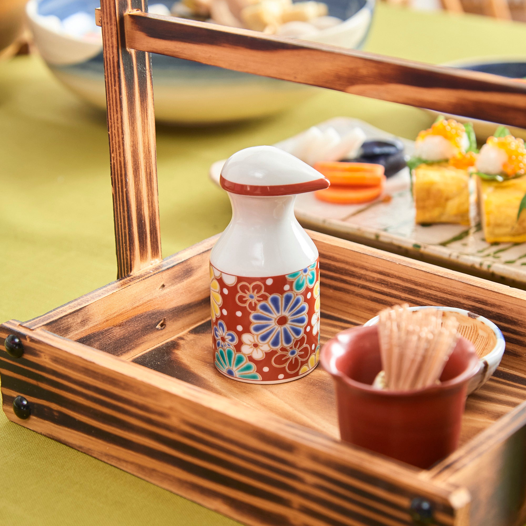 Patterned Soy Sauce Dispenser