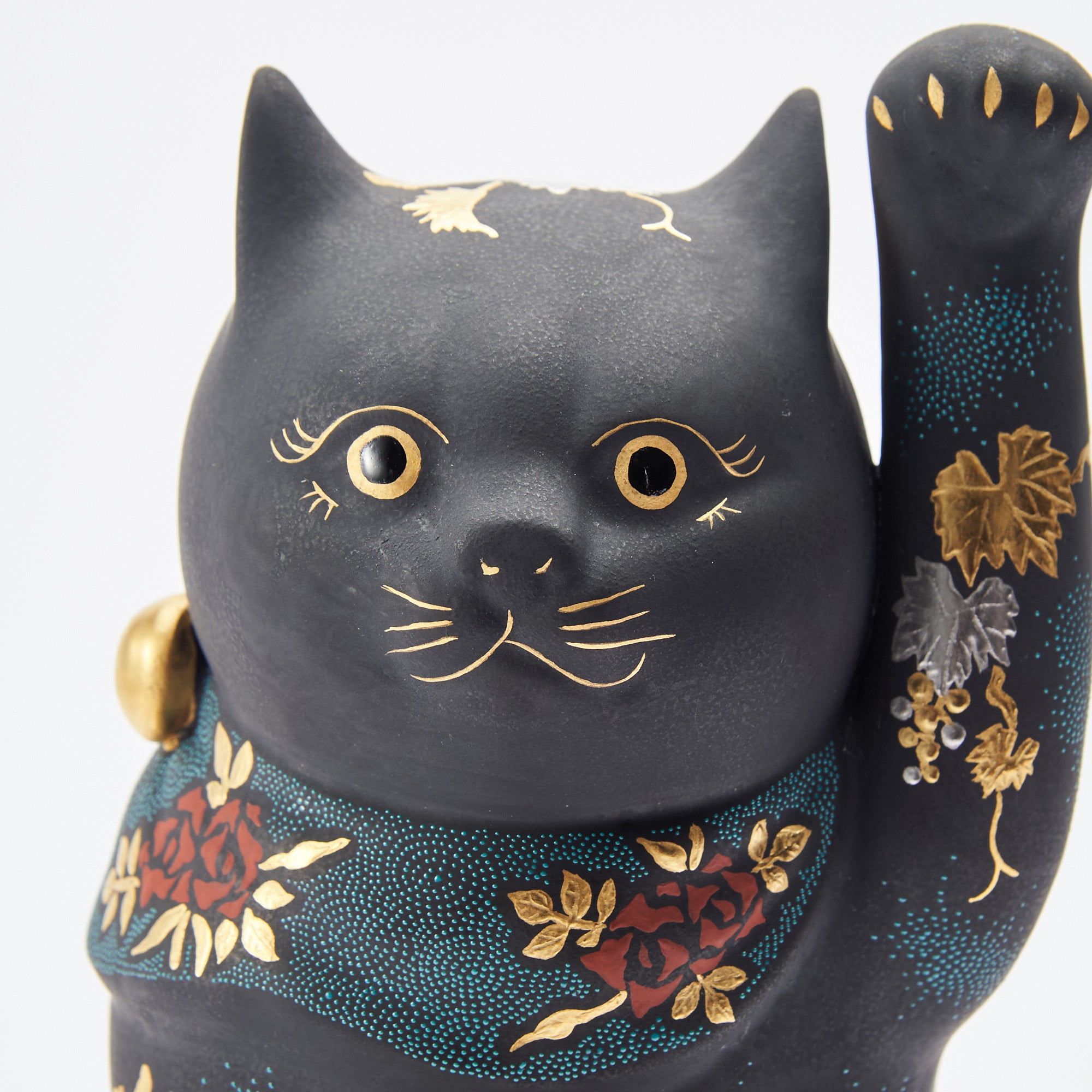 Black Morikin Aochibu Rose and Grape Pattern Lucky Cat