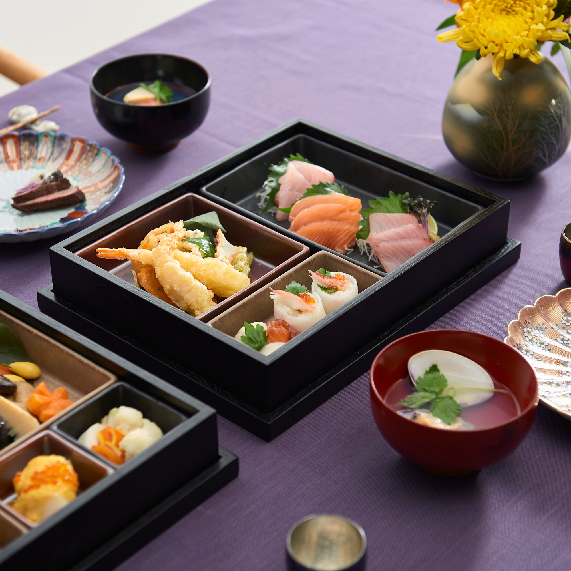 Matte Black Modern Shokado Bento Box L