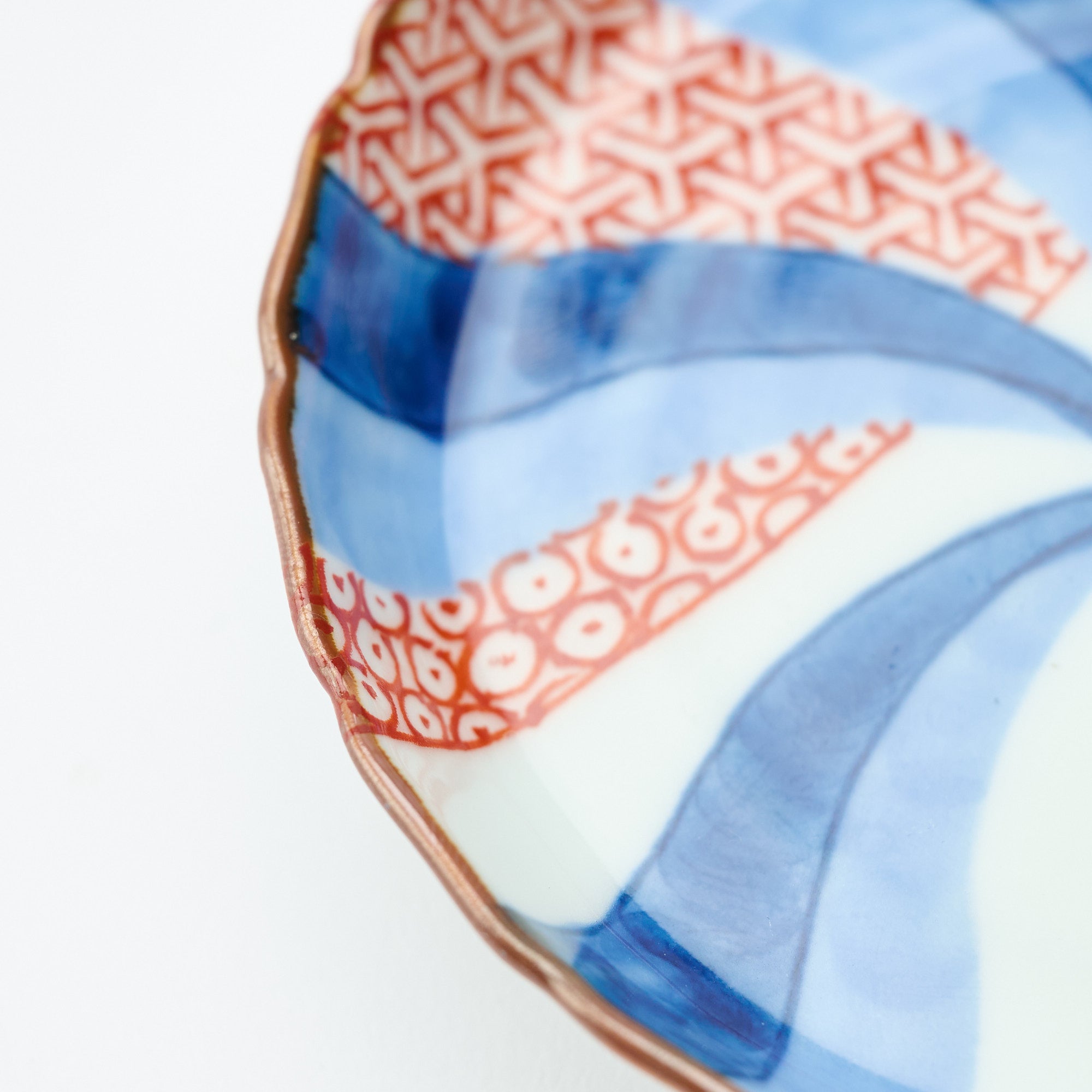 Red & Blue Swirl Pattern Mt. Fuji Sauce Plate