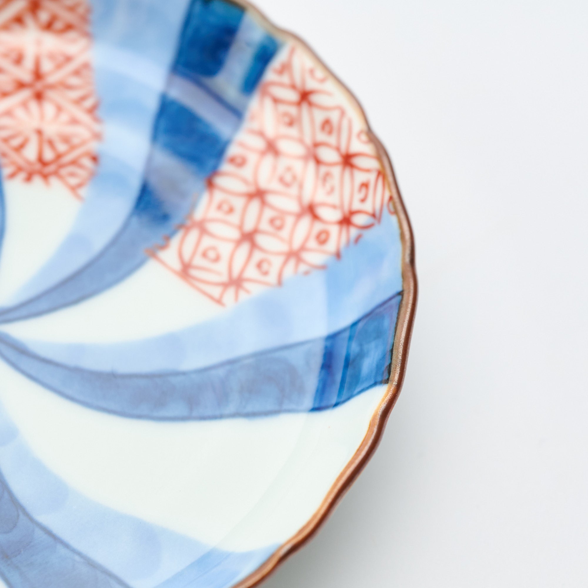 Red & Blue Swirl Pattern Mt. Fuji Sauce Plate