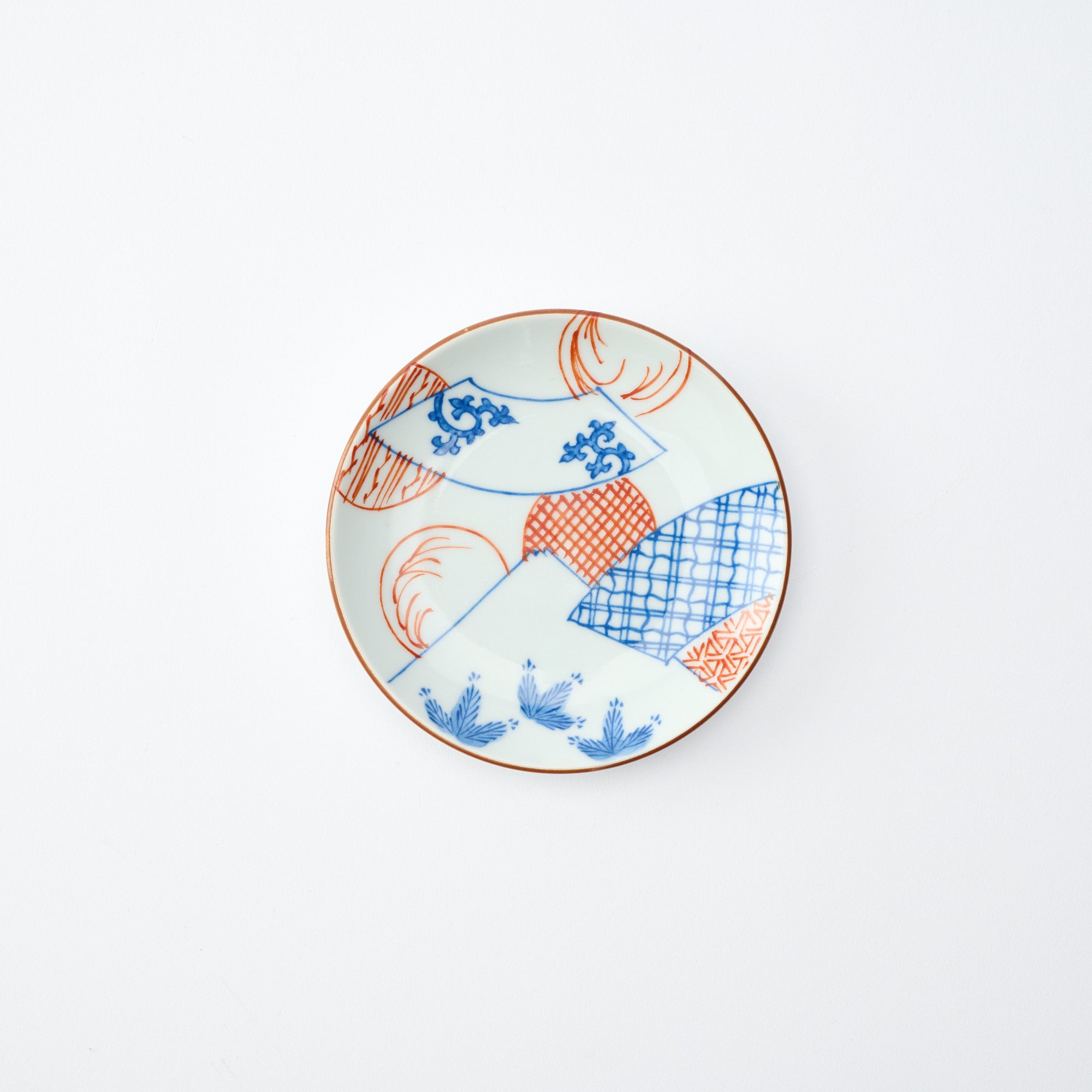 Fan-Shaped Motif with Mt. Fuji Sauce Plate