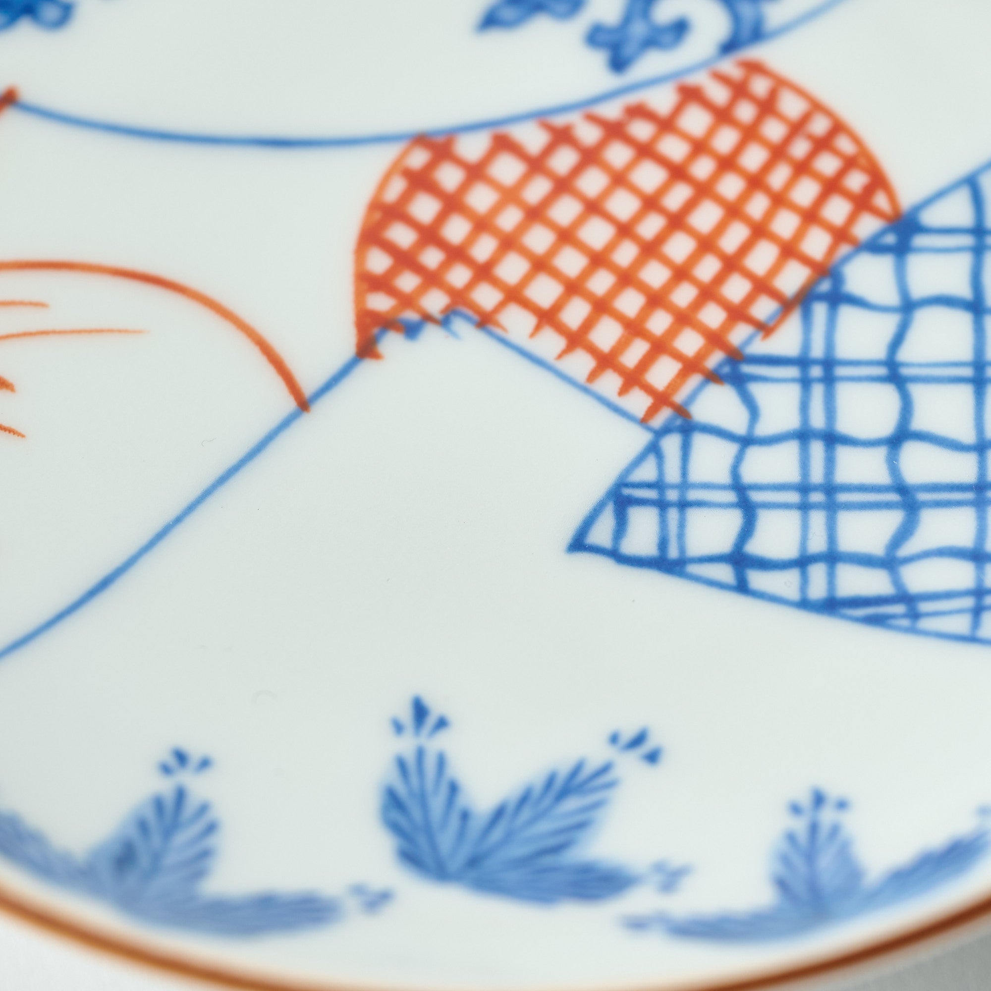 Fan-Shaped Motif with Mt. Fuji Sauce Plate