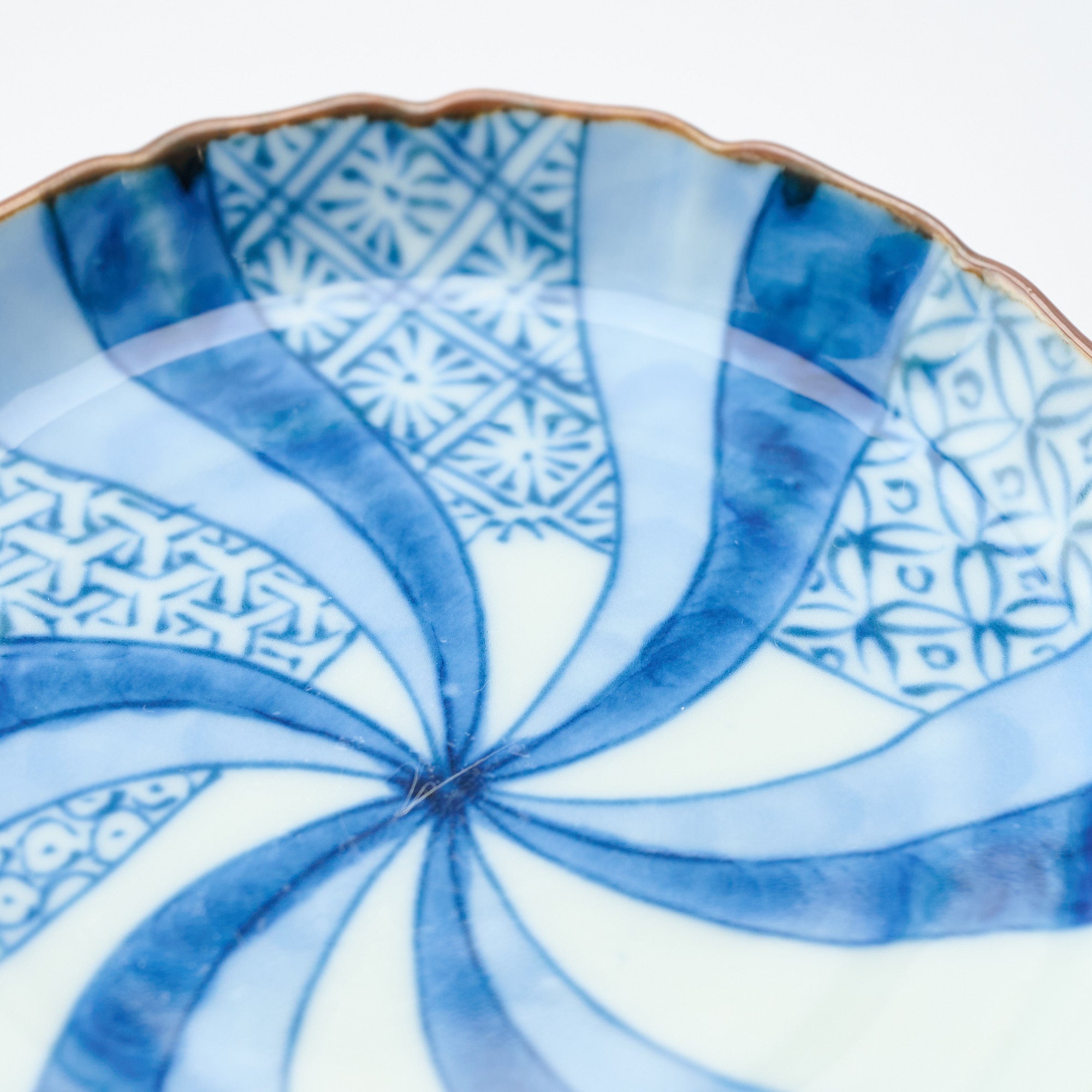 Blue Swirl Pattern Mt. Fuji Sauce Plate