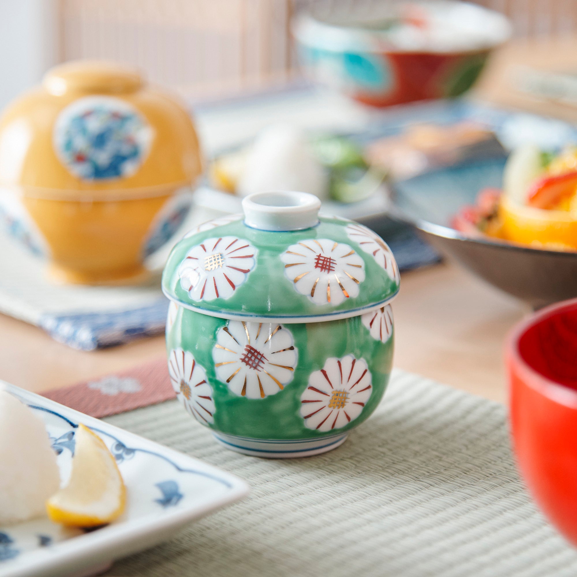 Green Field of Chrysanthemums Chawanmushi Bowl 　