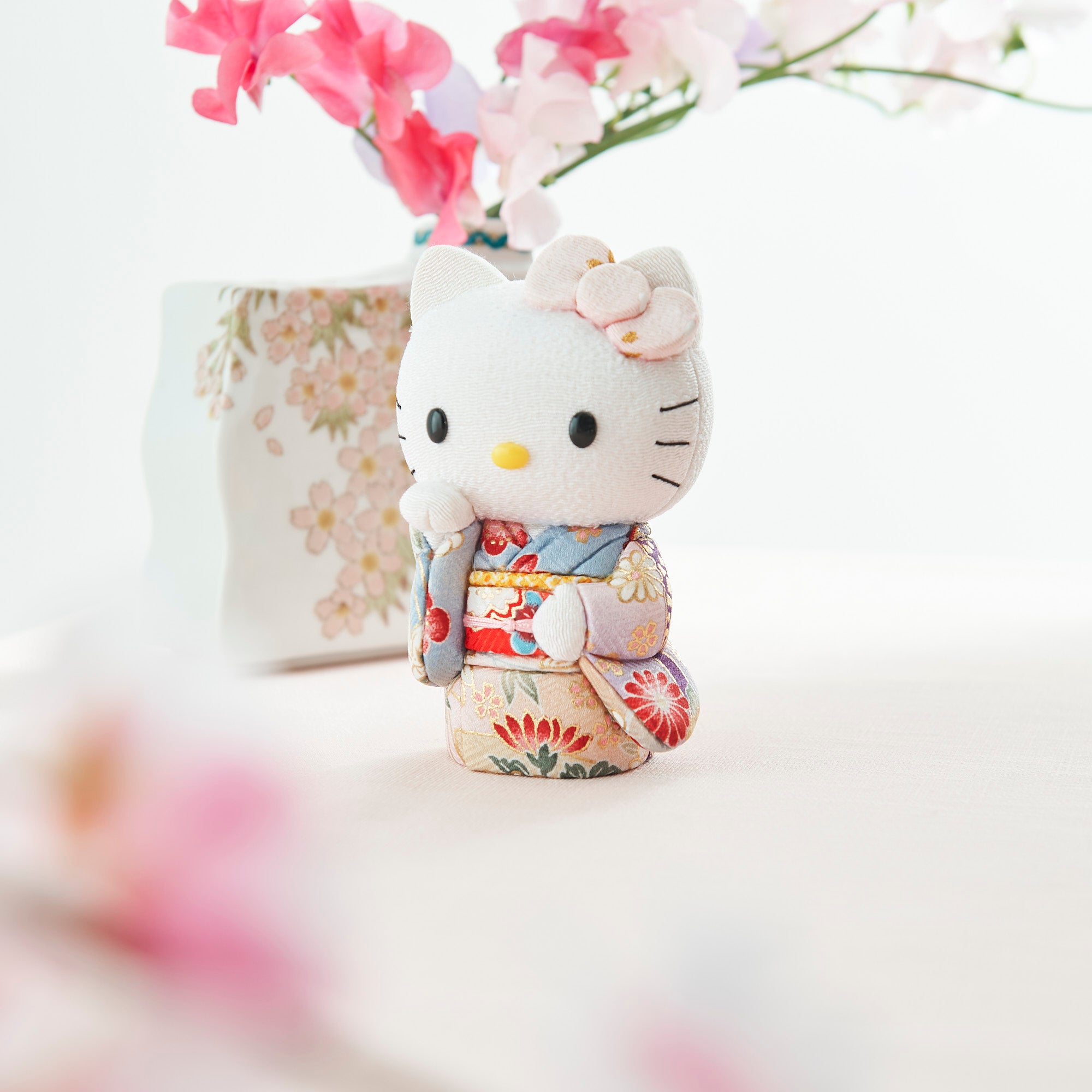 Pale Pink Hello Kitty Lucky Cat