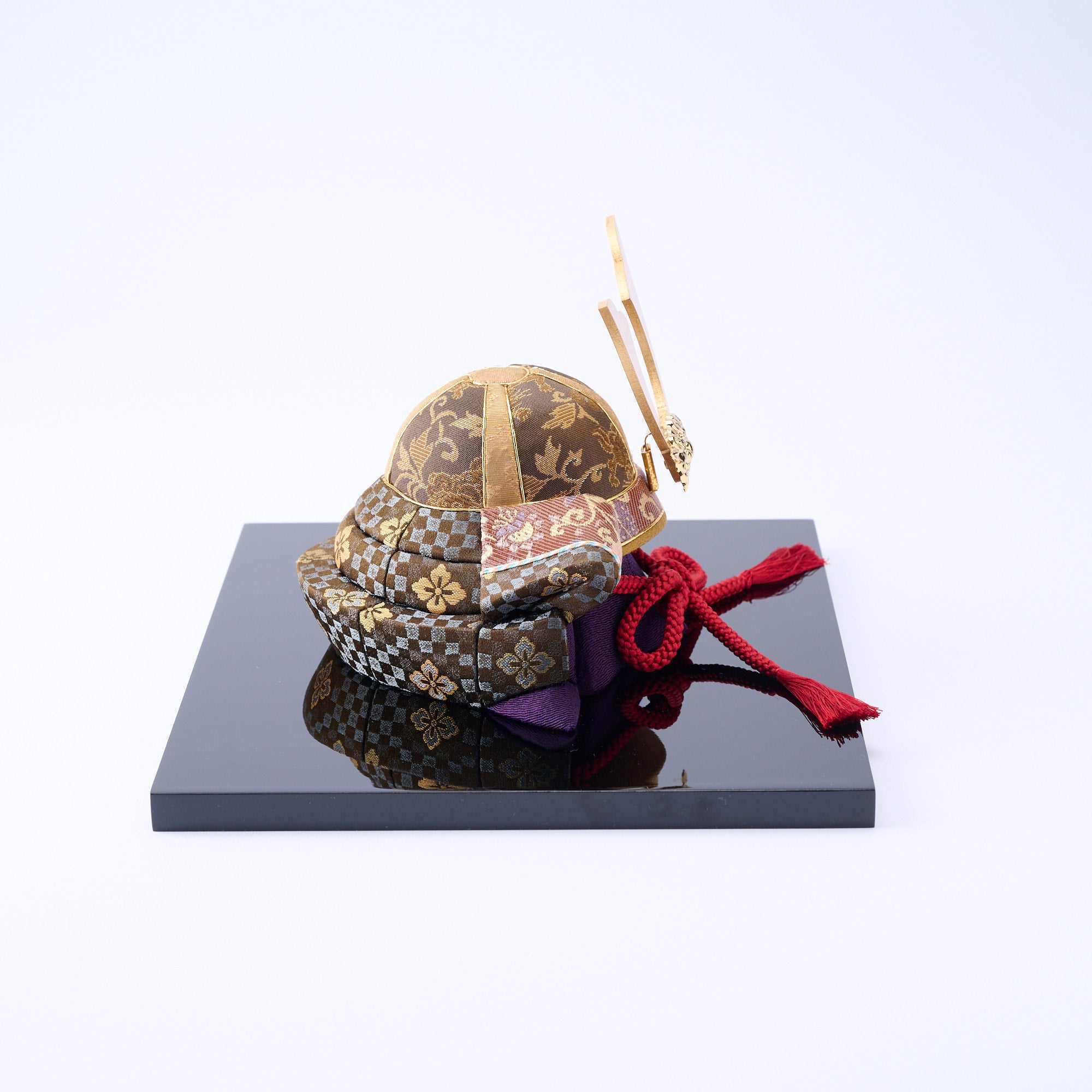 Yoko Kabuto Samurai Helmet Ornament