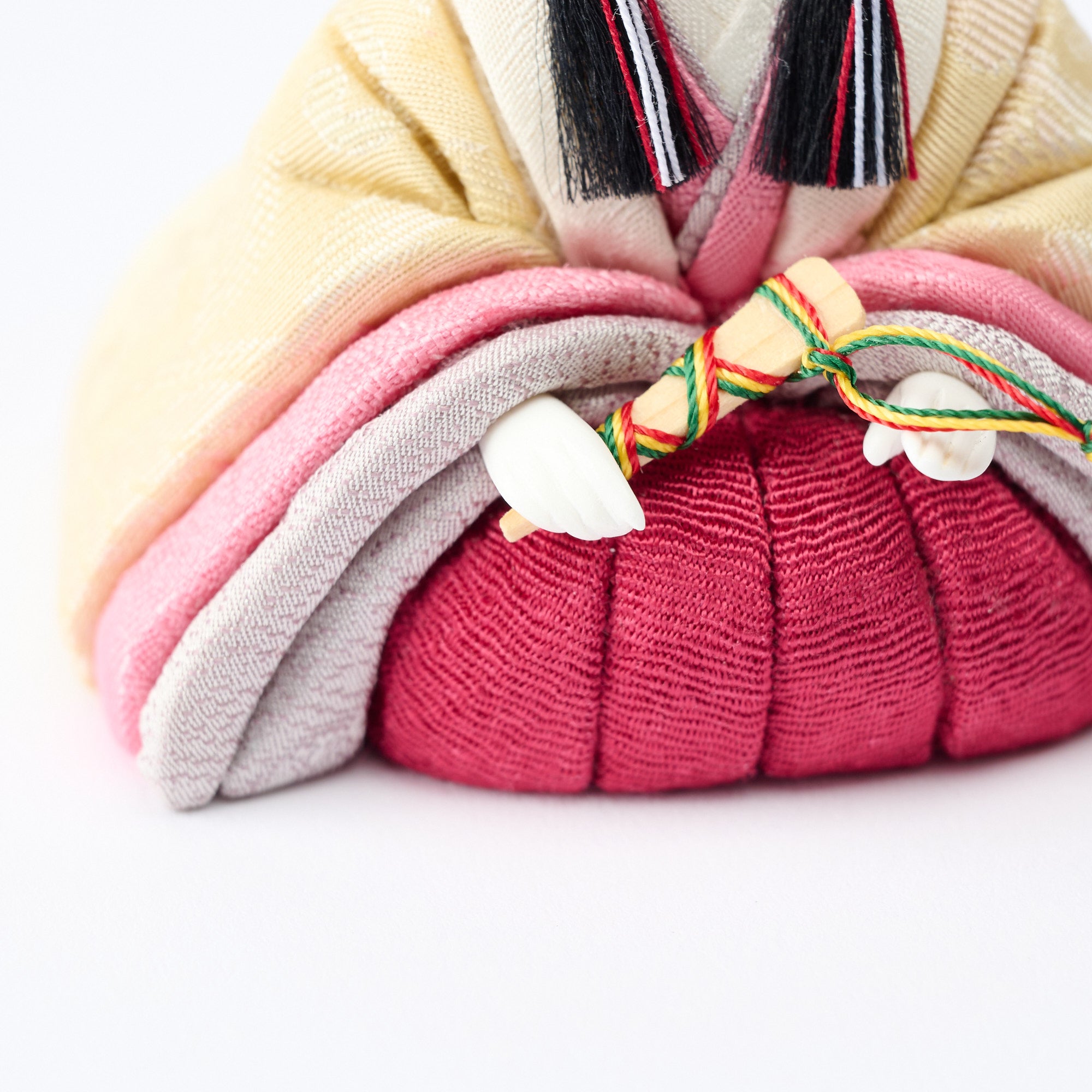 Peony Arabesque Hina Dolls with Golden Folding Screen