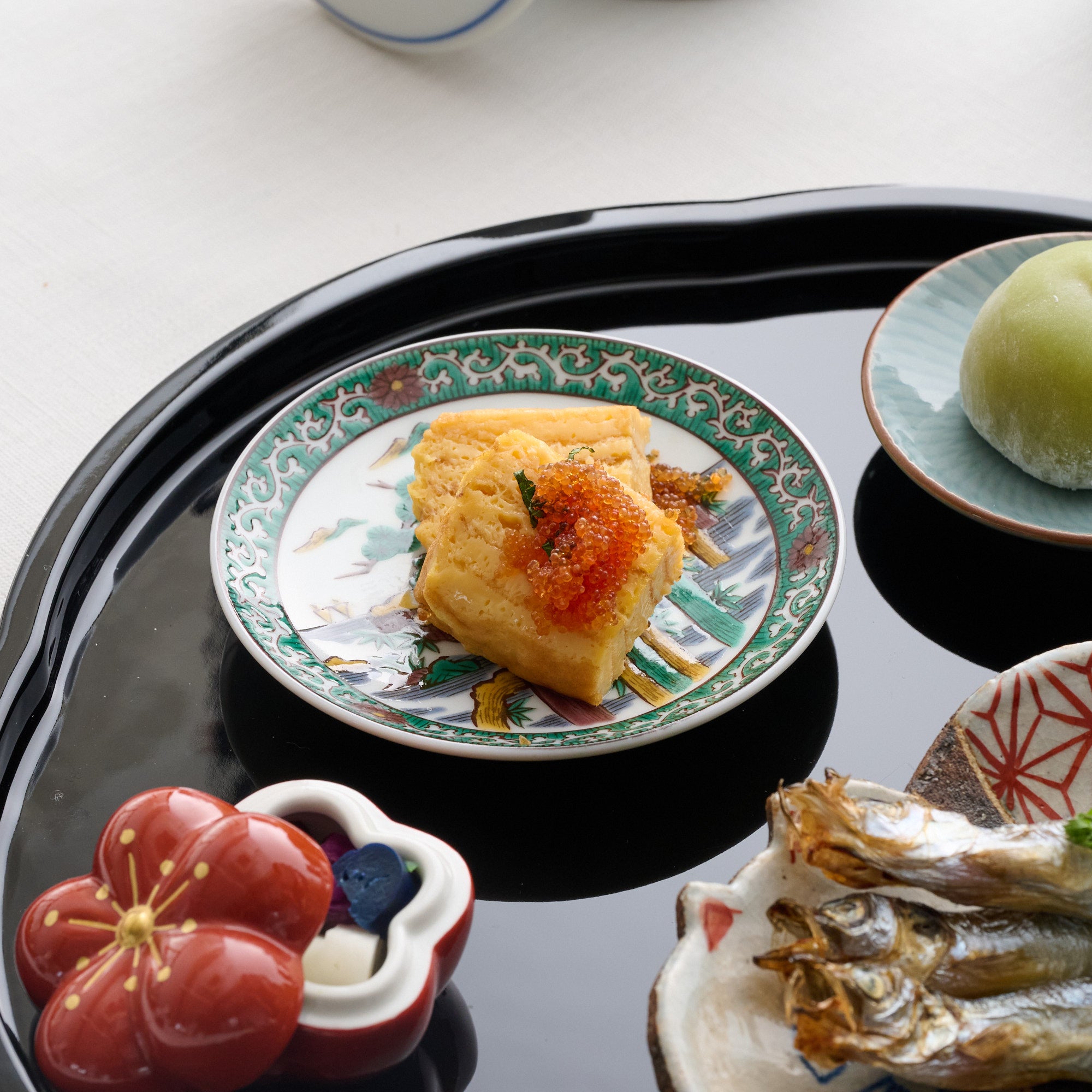 Kutani Art Heritage Designs Sauce Plate Set