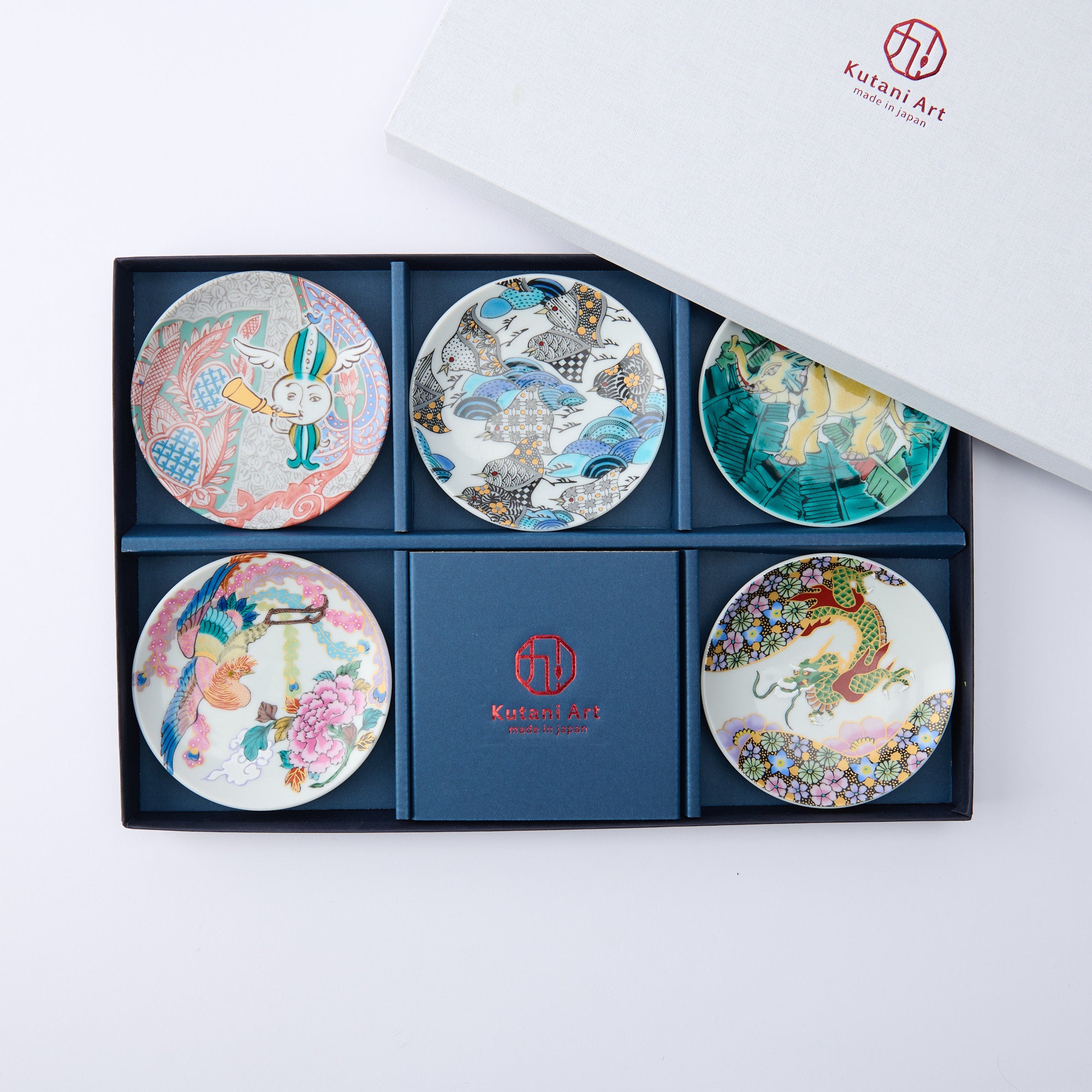 Kutani Art Auspicious Motifs Sauce Plate Set