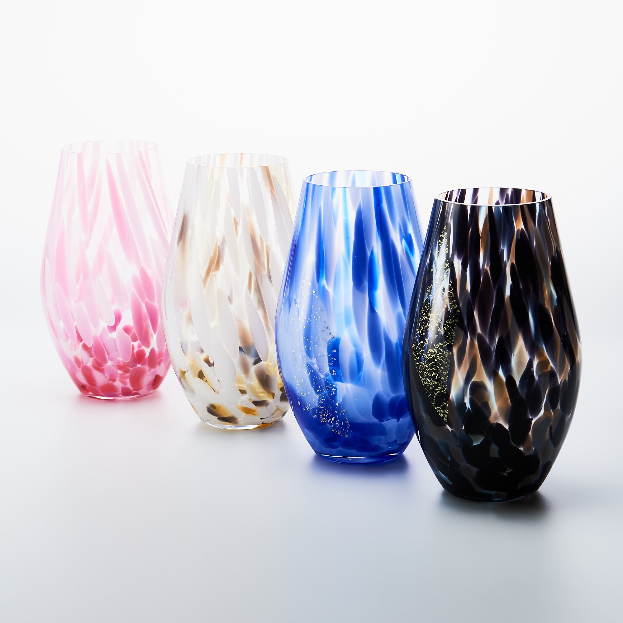 The Wind of Color Flower Vases