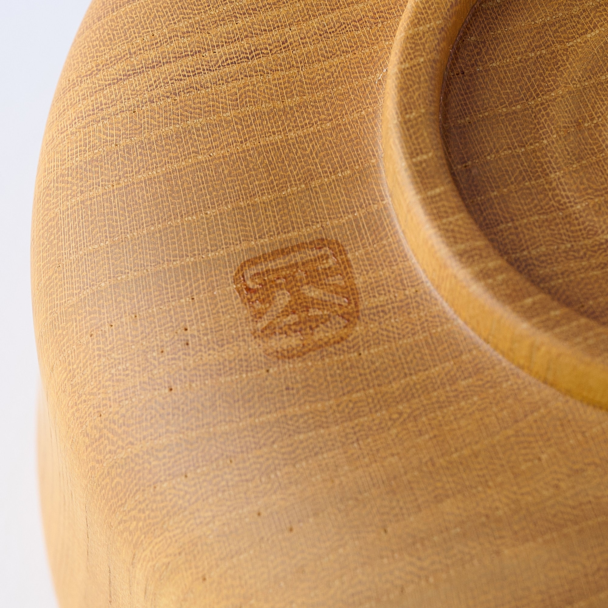 Yu-Chabako Red & Wave Pattern Matcha Tea Set