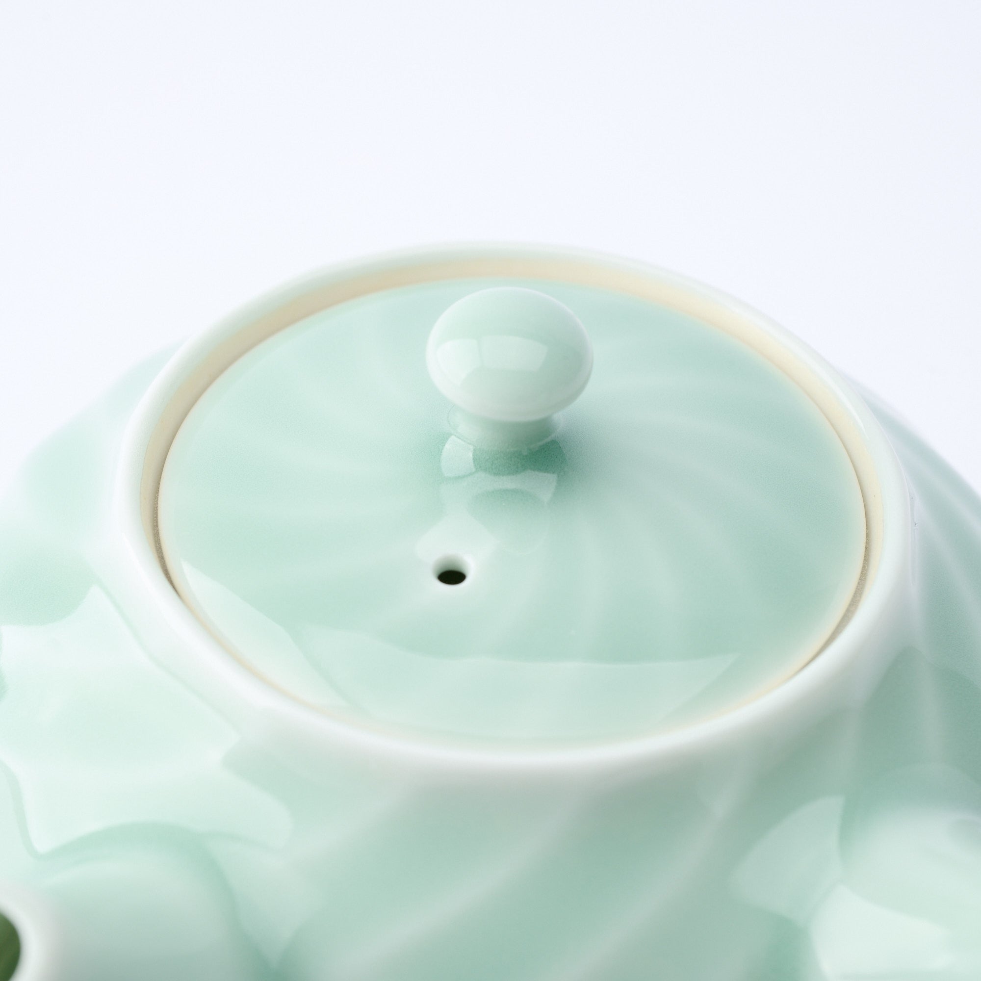 Twist Pattern Celadon Japanese Teapot