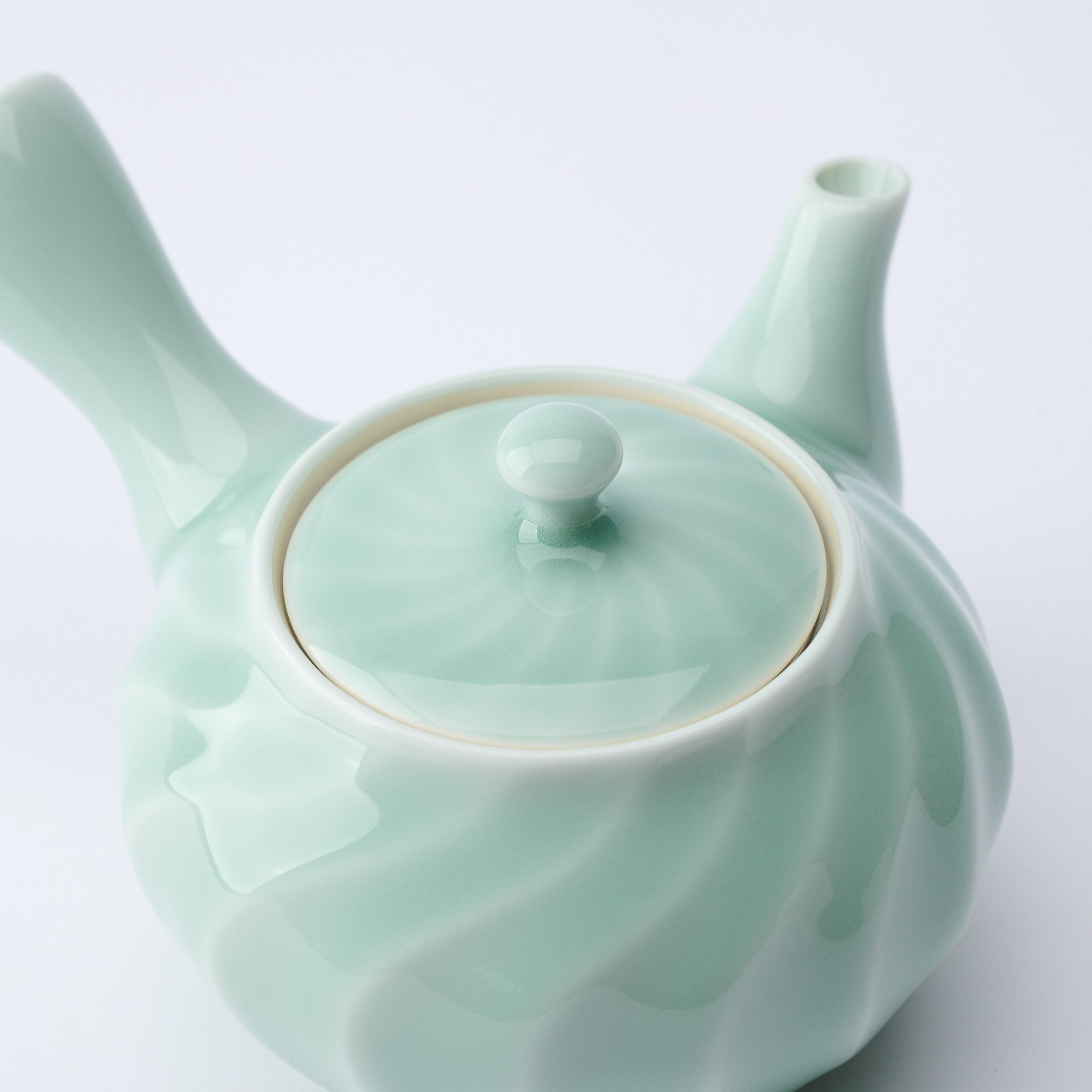 Twist Pattern Celadon Japanese Teapot