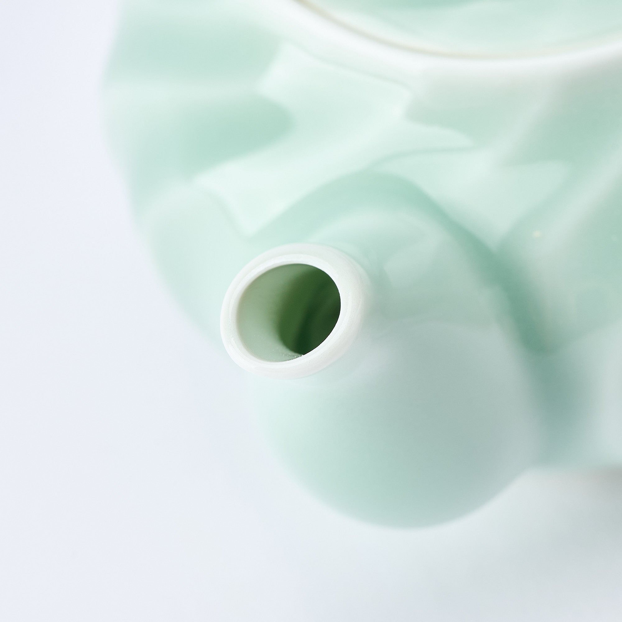 Twist Pattern Celadon Japanese Teapot
