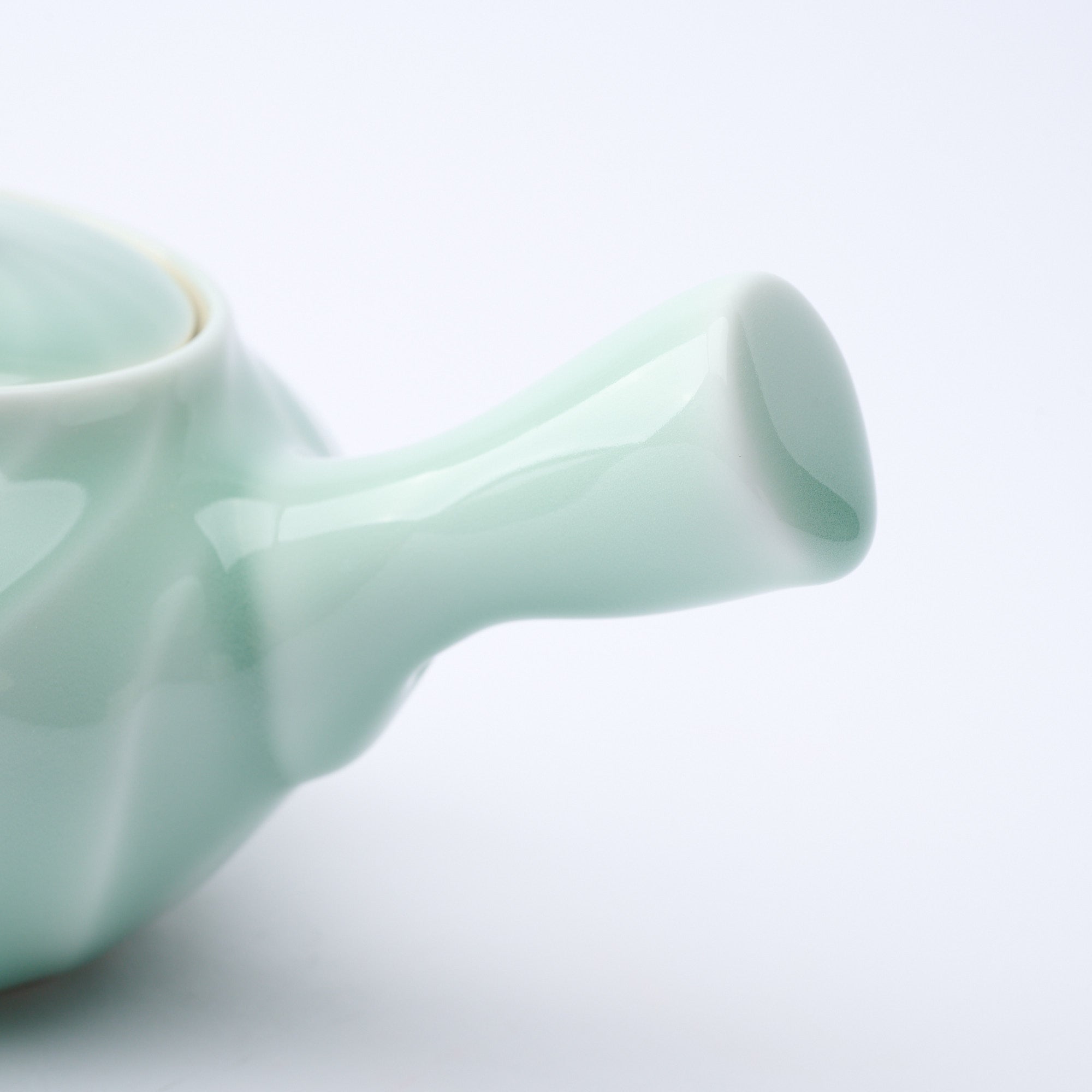 Twist Pattern Celadon Japanese Teapot