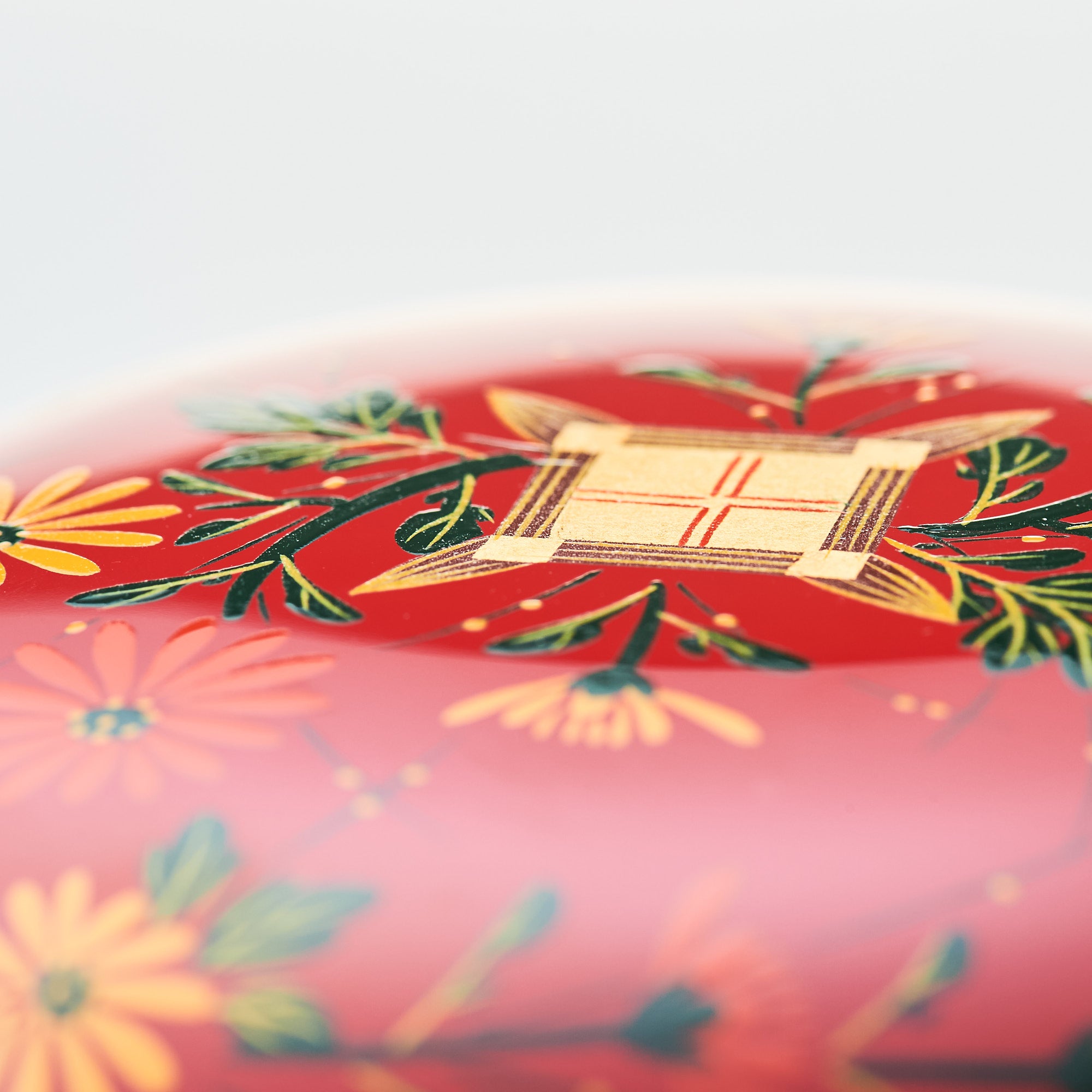 Chrysanthemum Candy Box