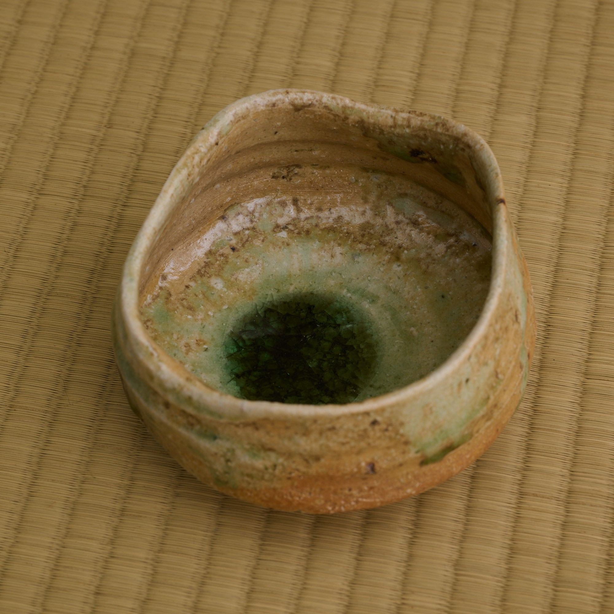 Iga Variegated Luster Matcha Bowl
