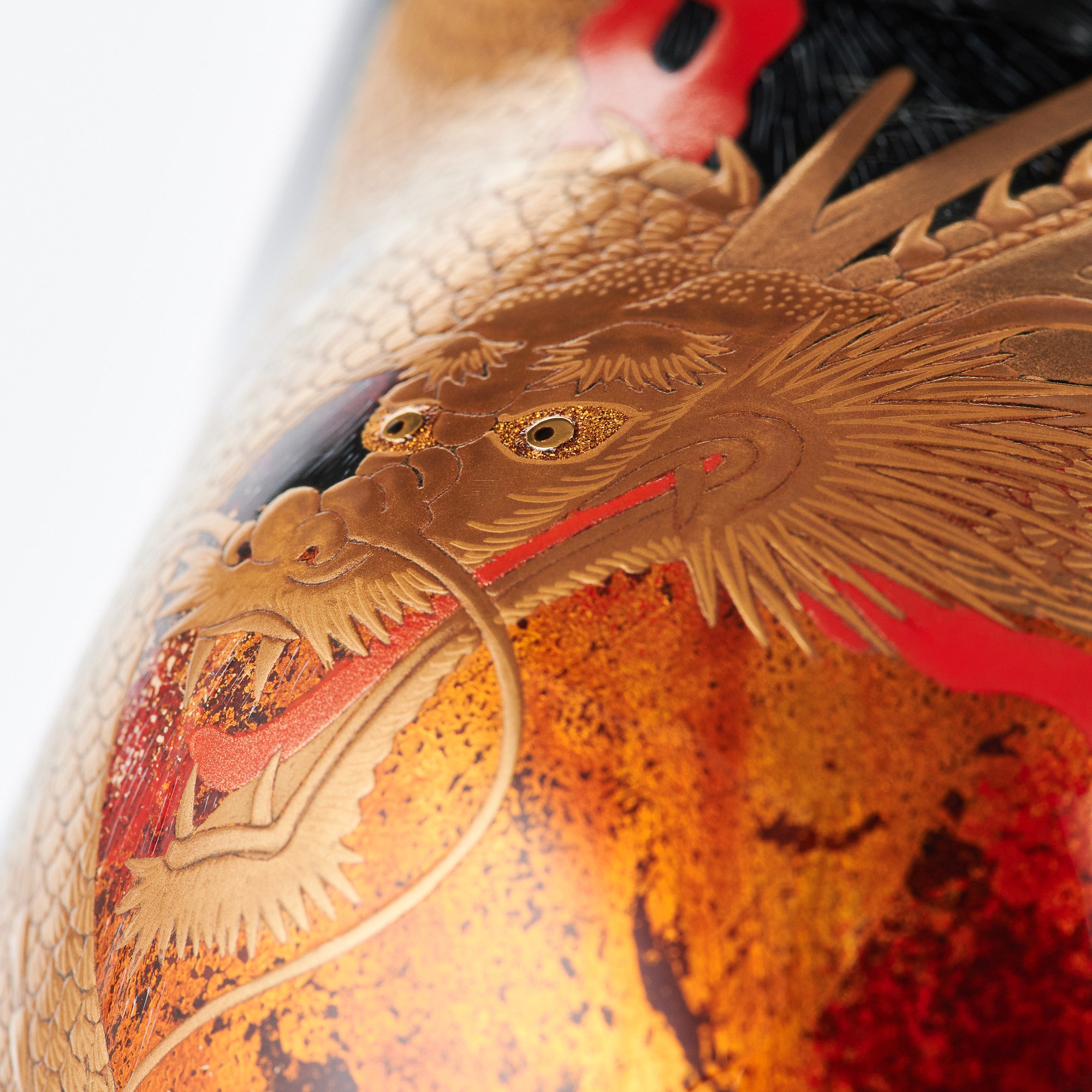 Dragon Maki-e Lucky Cat