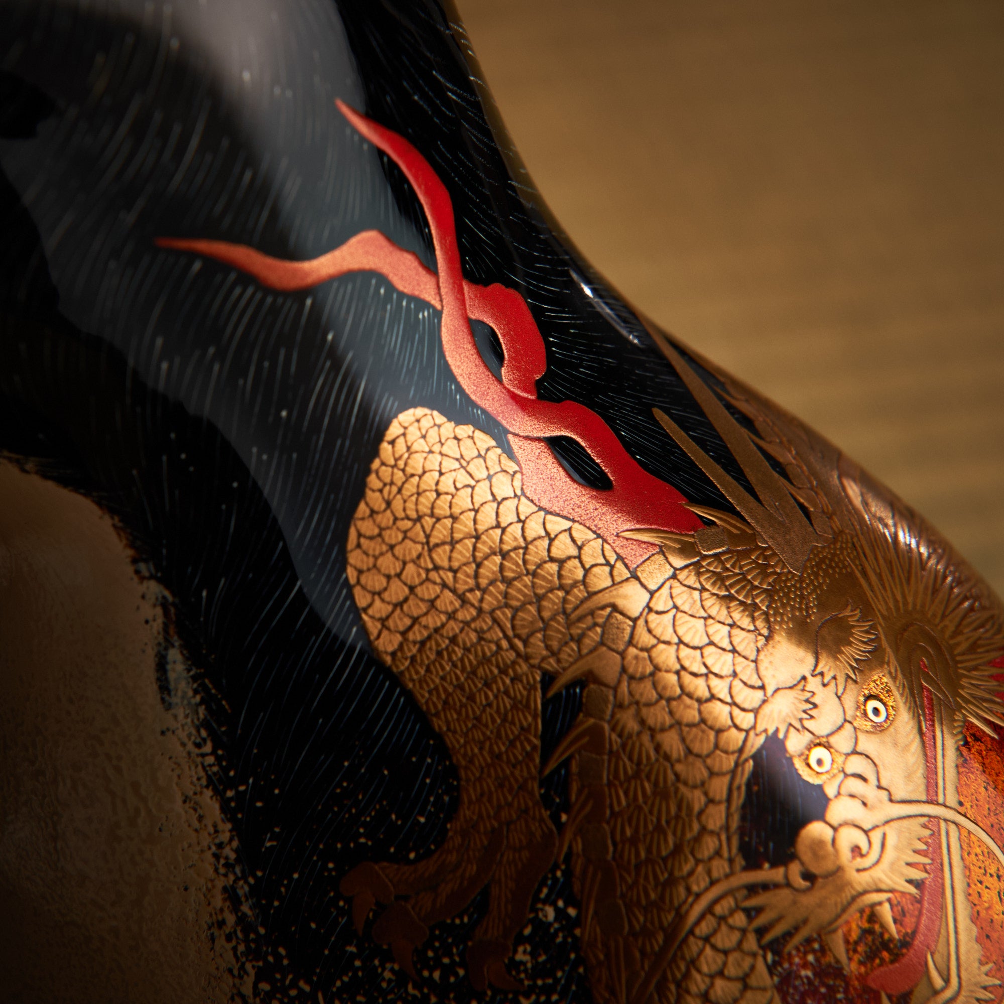 Dragon Maki-e Lucky Cat