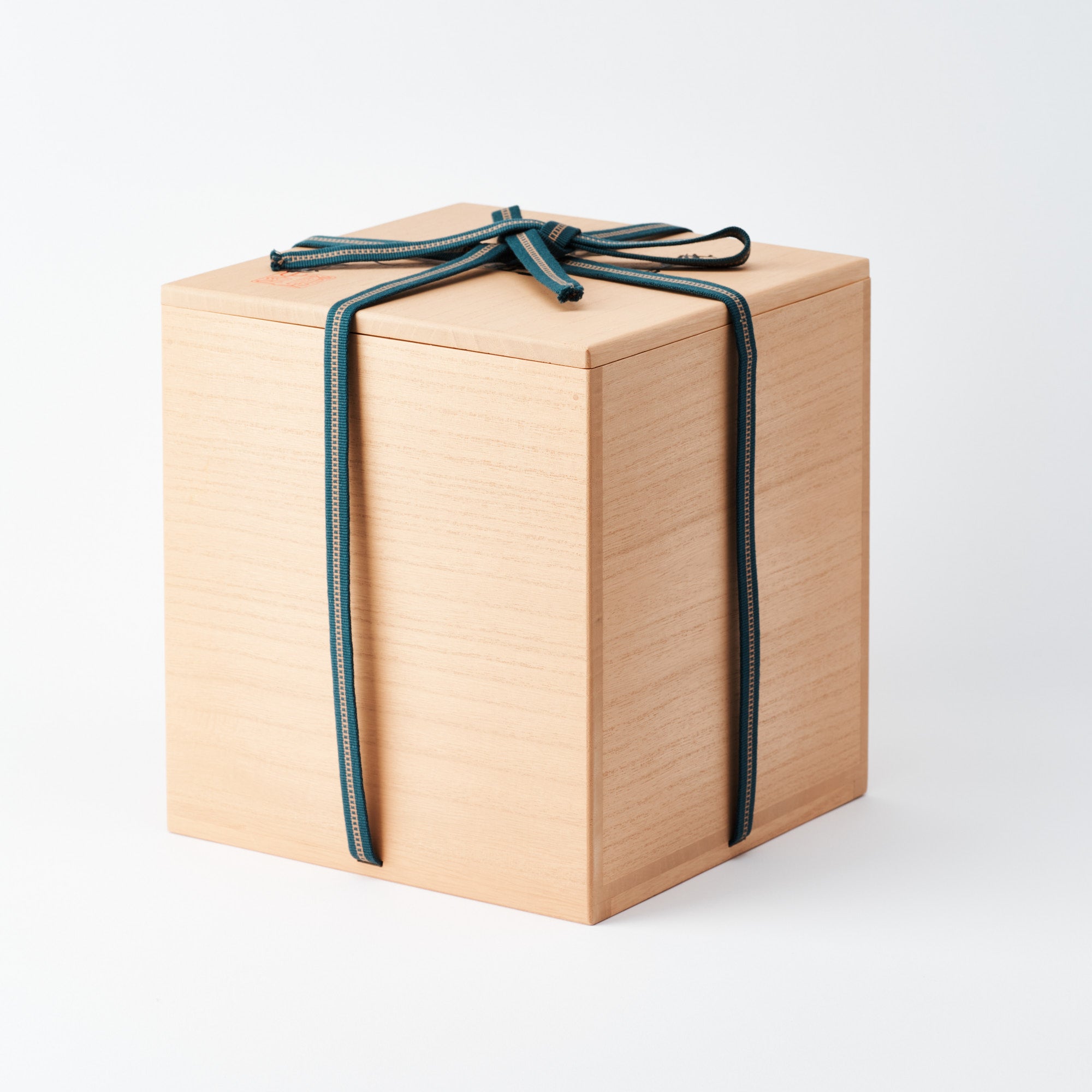 Morikin Clematis Arabesque Aochibu Round Vase