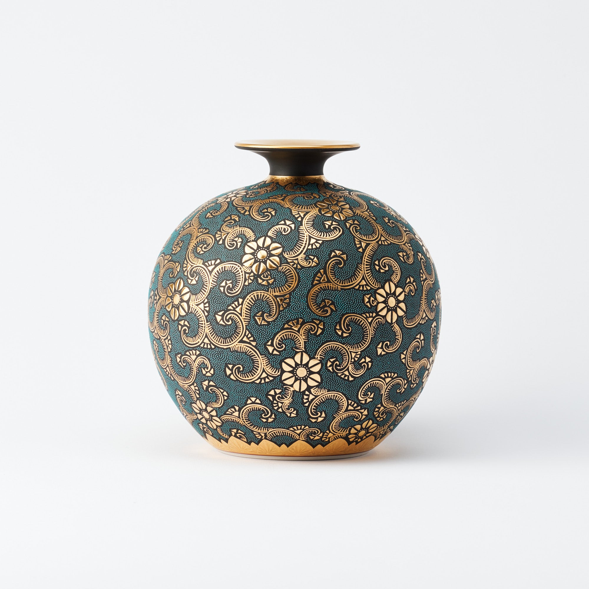 Morikin Clematis Arabesque Aochibu Round Vase