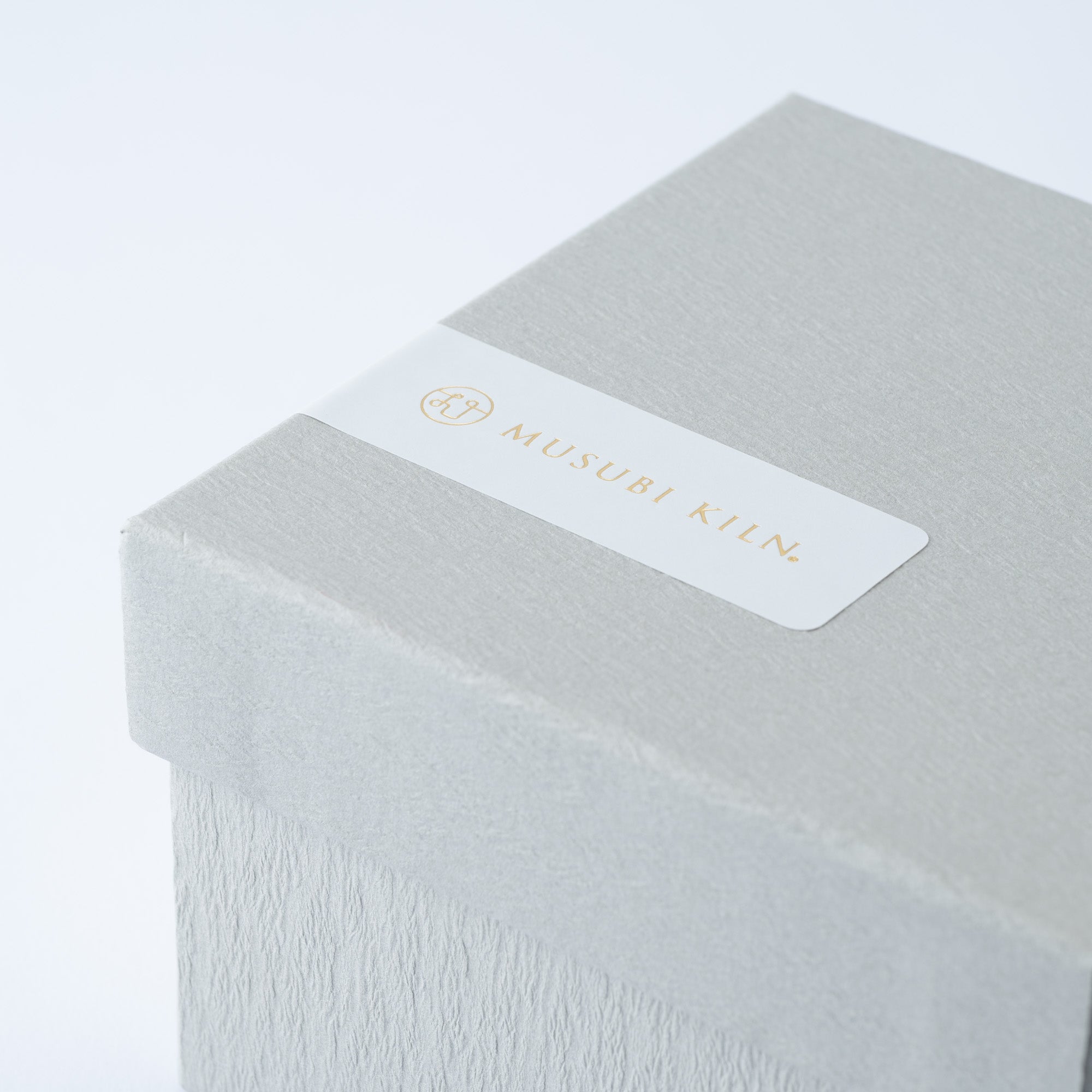 Blue Circle Round Mortar with Spout 4.2 In