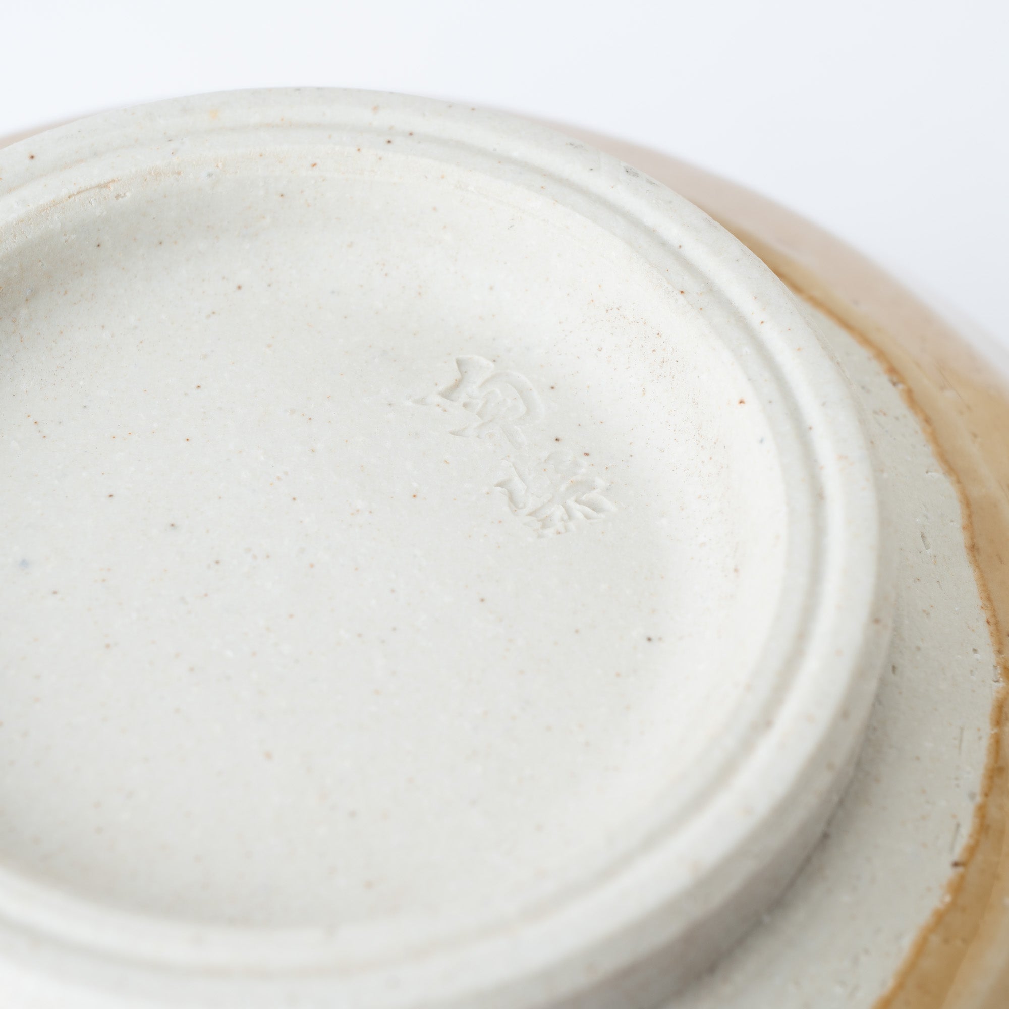 Light Brown Deep Mortar with Spout 7.1 In