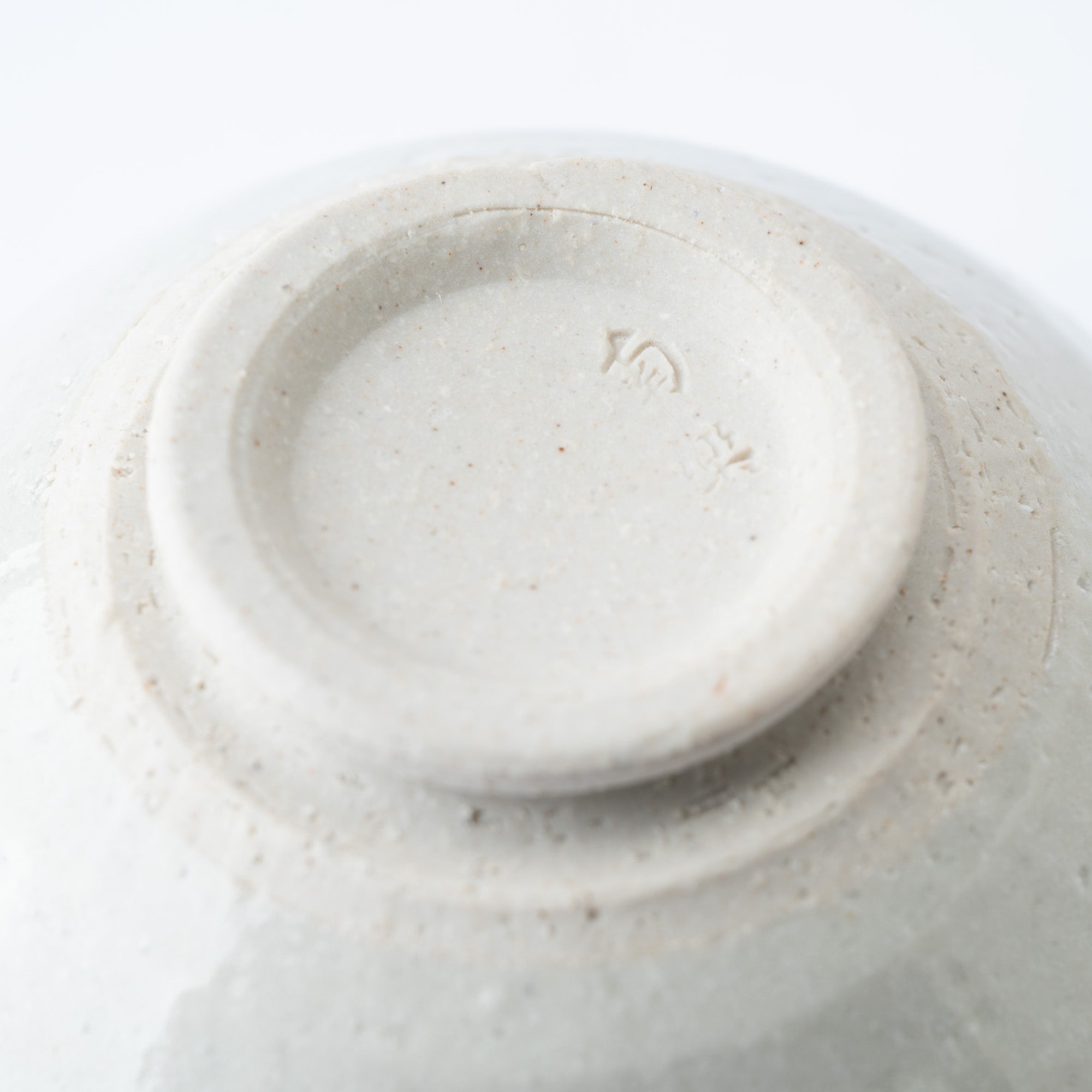 Polka Dot Round Mortar with Spout 3.9 In