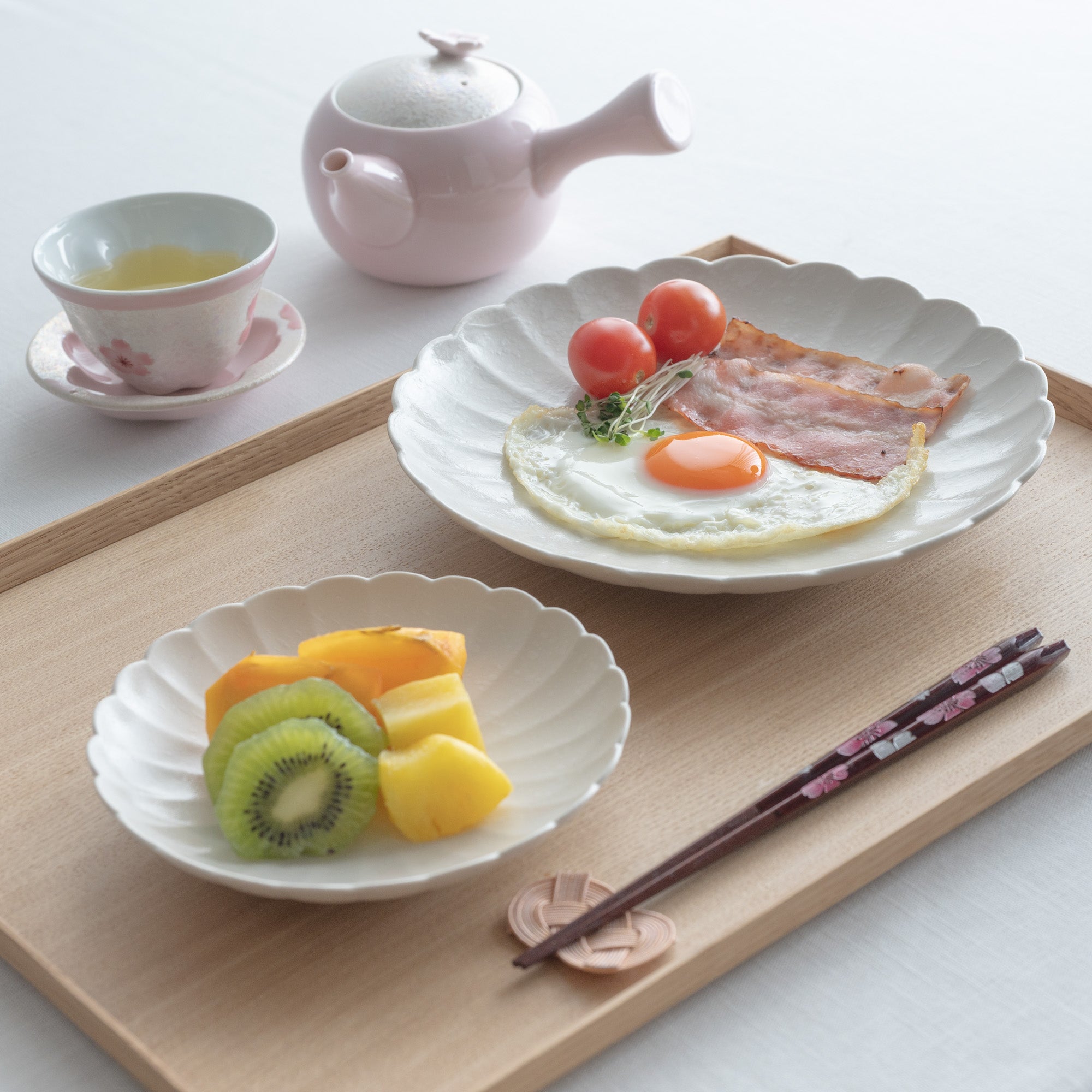 White Chrysanthemum Side Plate