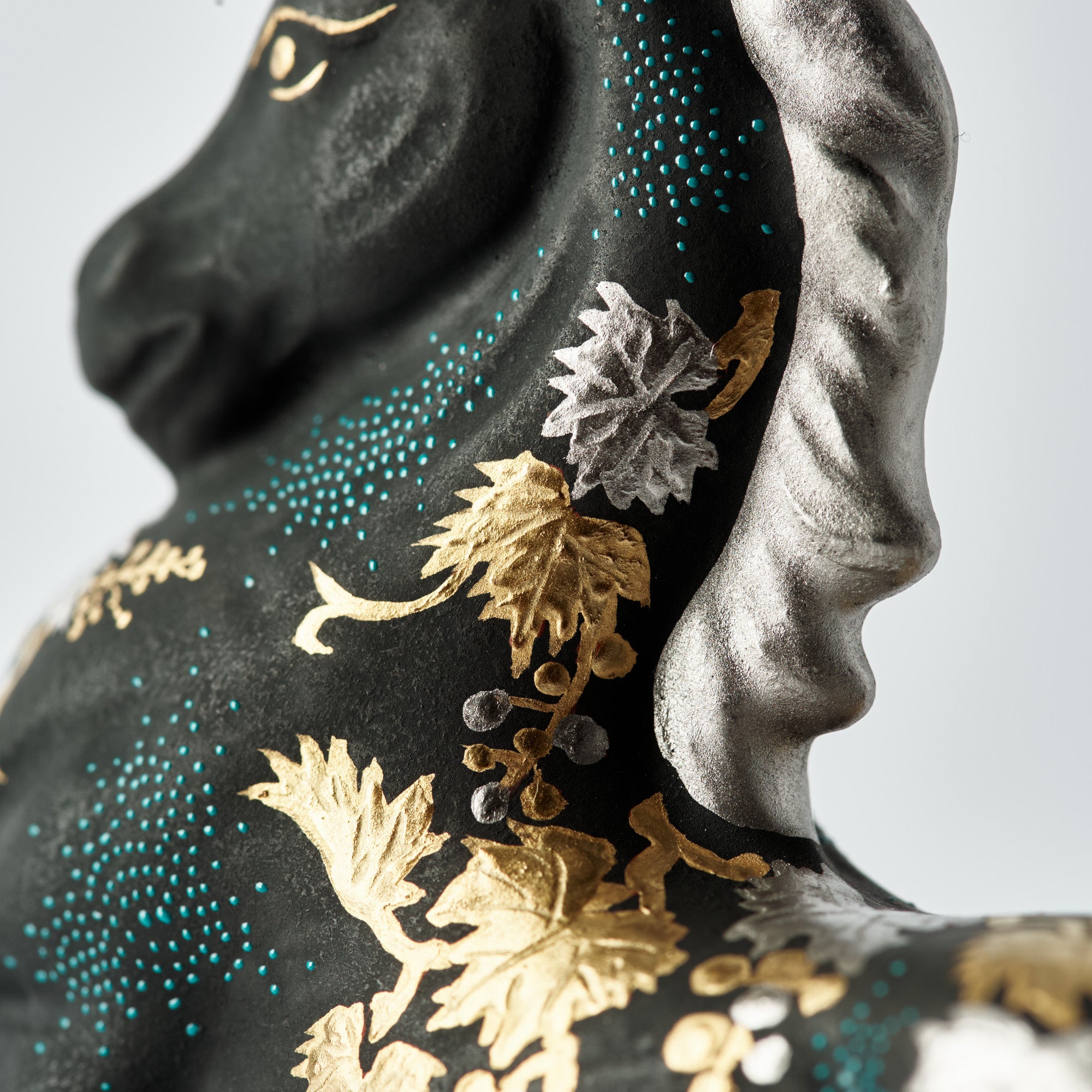 Morikin Grape Pattern Aochibu and Shirochibu Horse Figurine