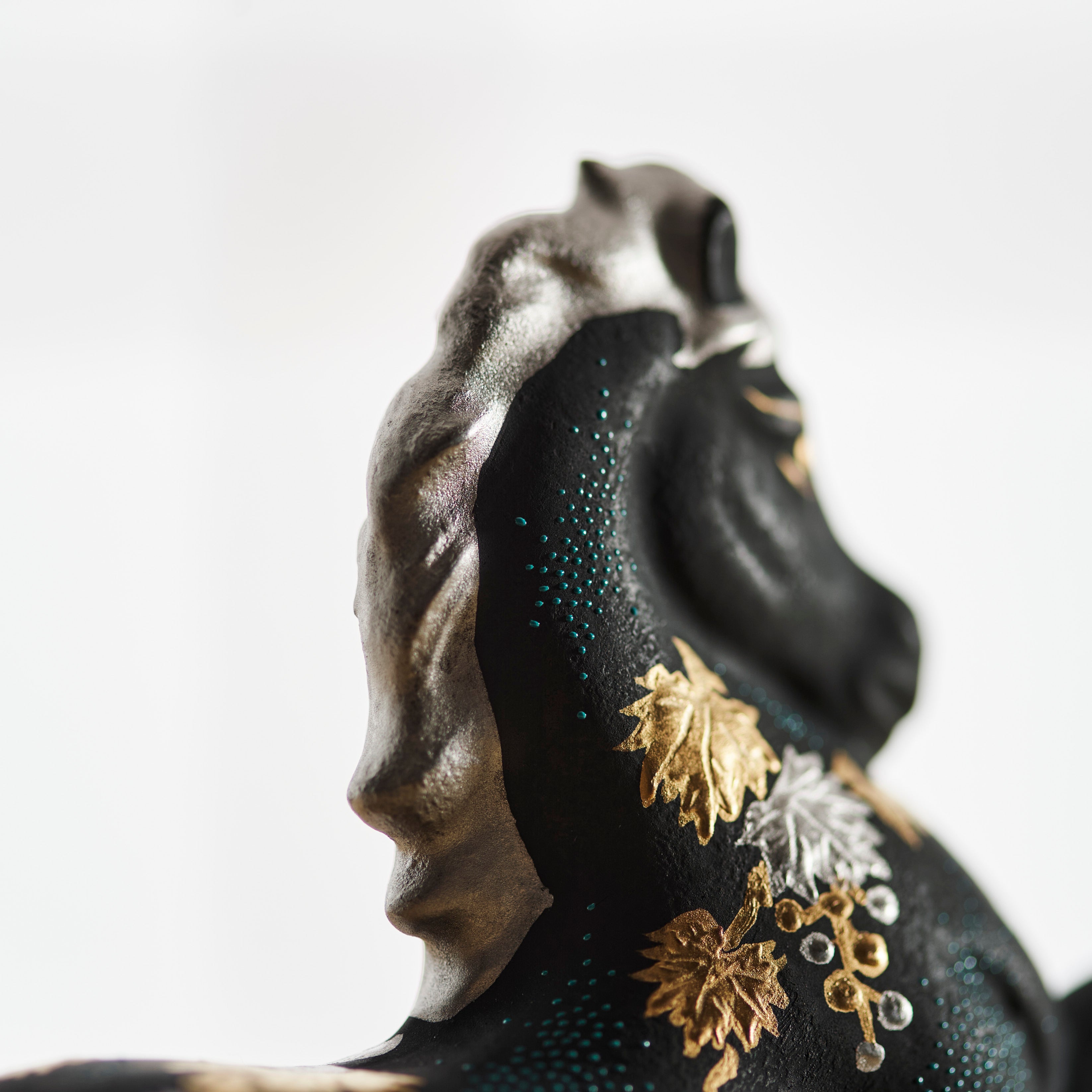 Morikin Grape Pattern Aochibu and Shirochibu Horse Figurine