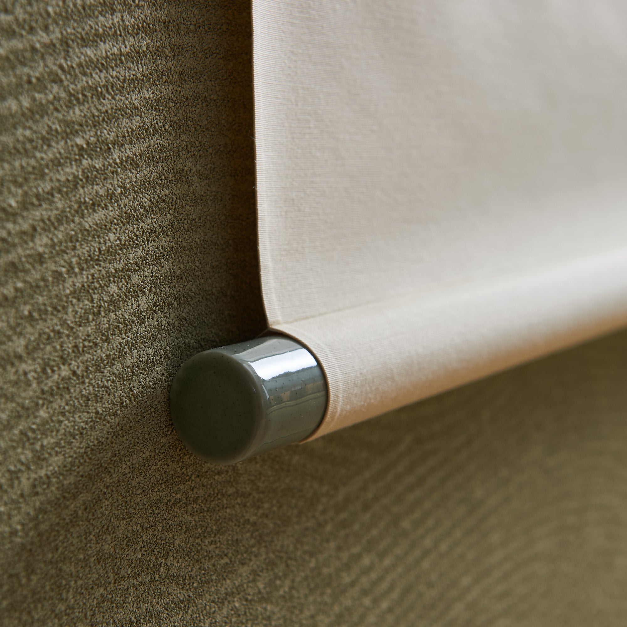 Warbler Among Plum Blossoms Kakejiku Hanging Scroll