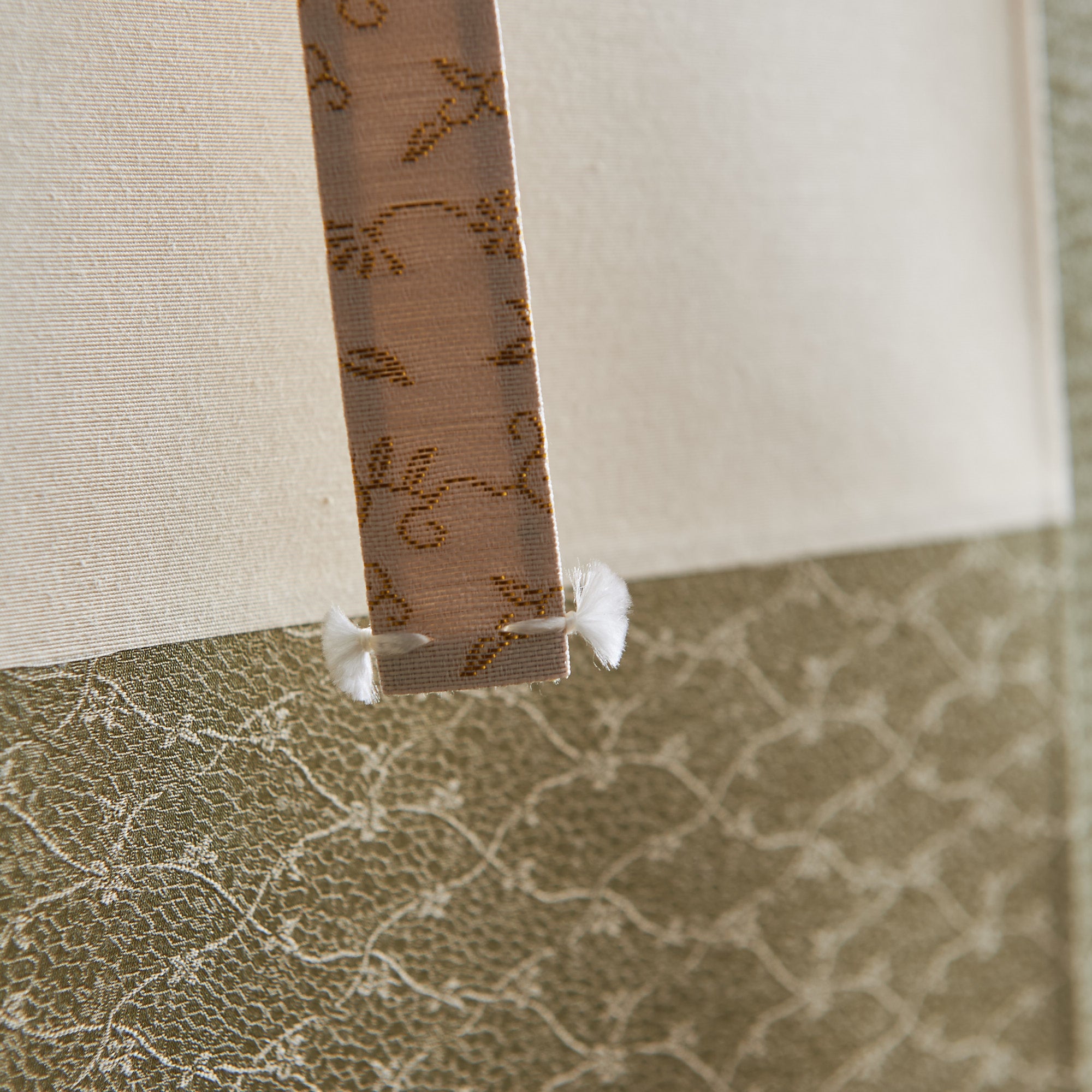 Warbler Among Plum Blossoms Kakejiku Hanging Scroll