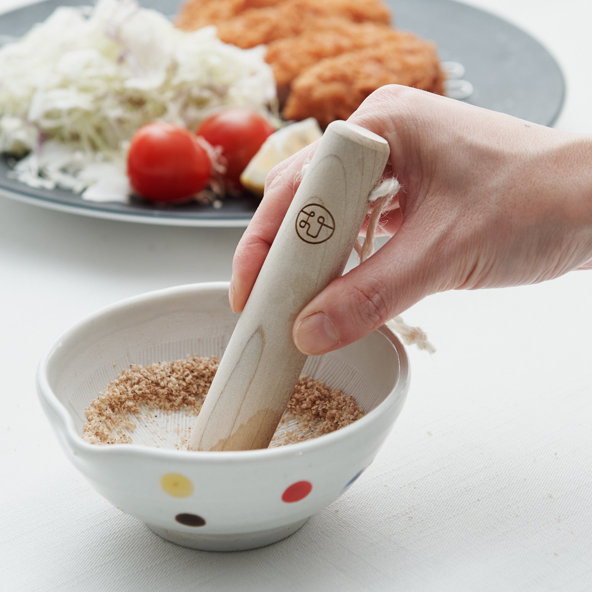 Polka Dot Shallow Mortar with Spout 4.5 In