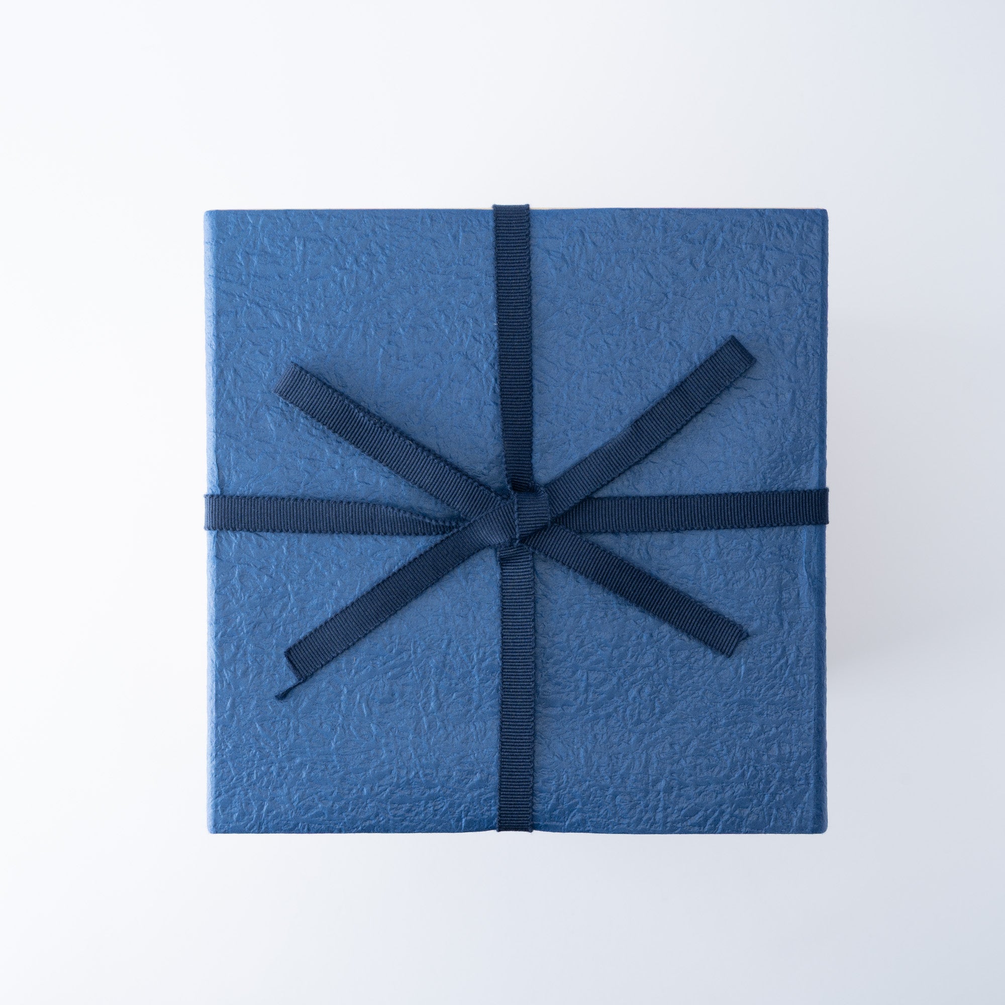 Sazameku Cascade Tall Japanese Flower Vase