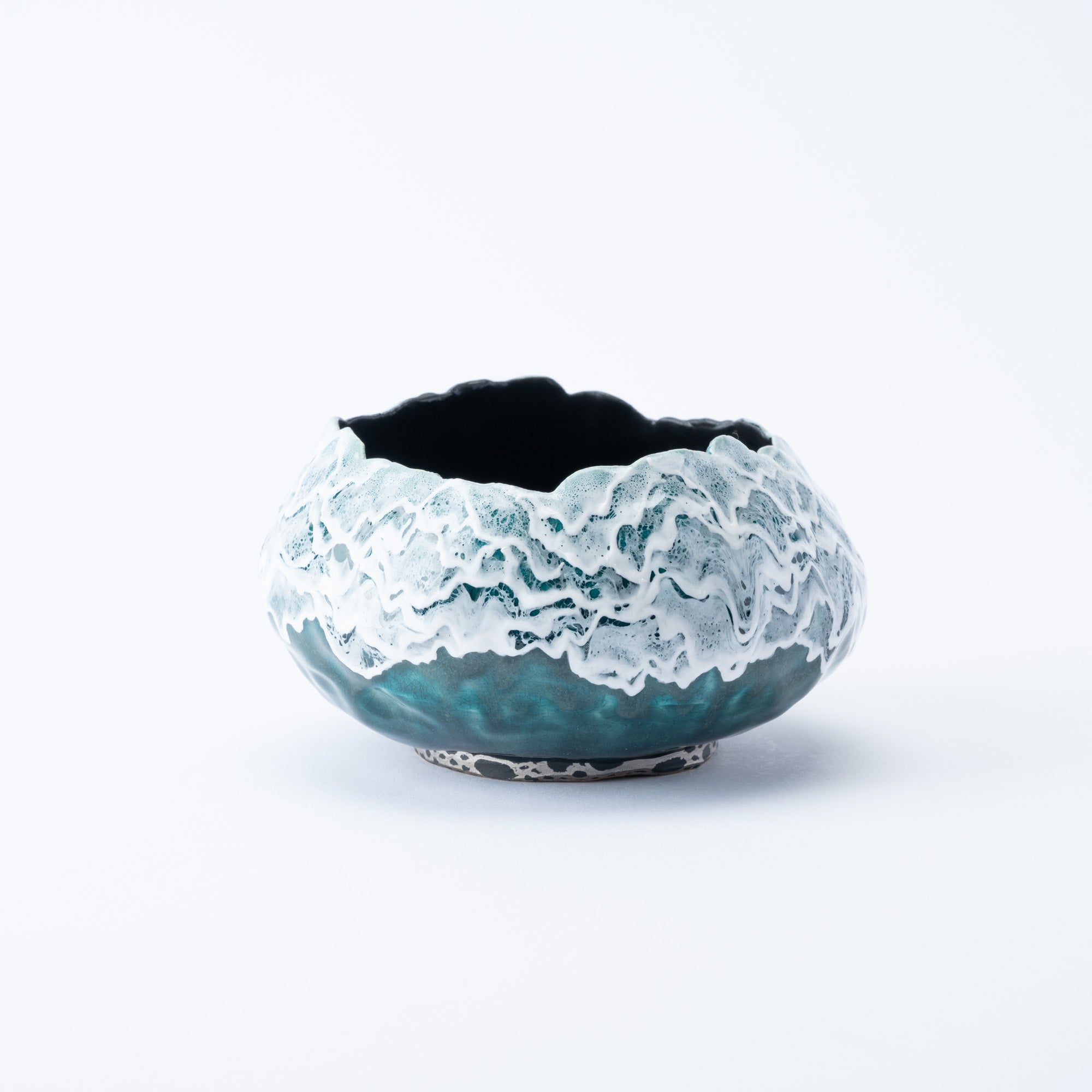 Sazameku Cascade Round Japanese Flower Vase　