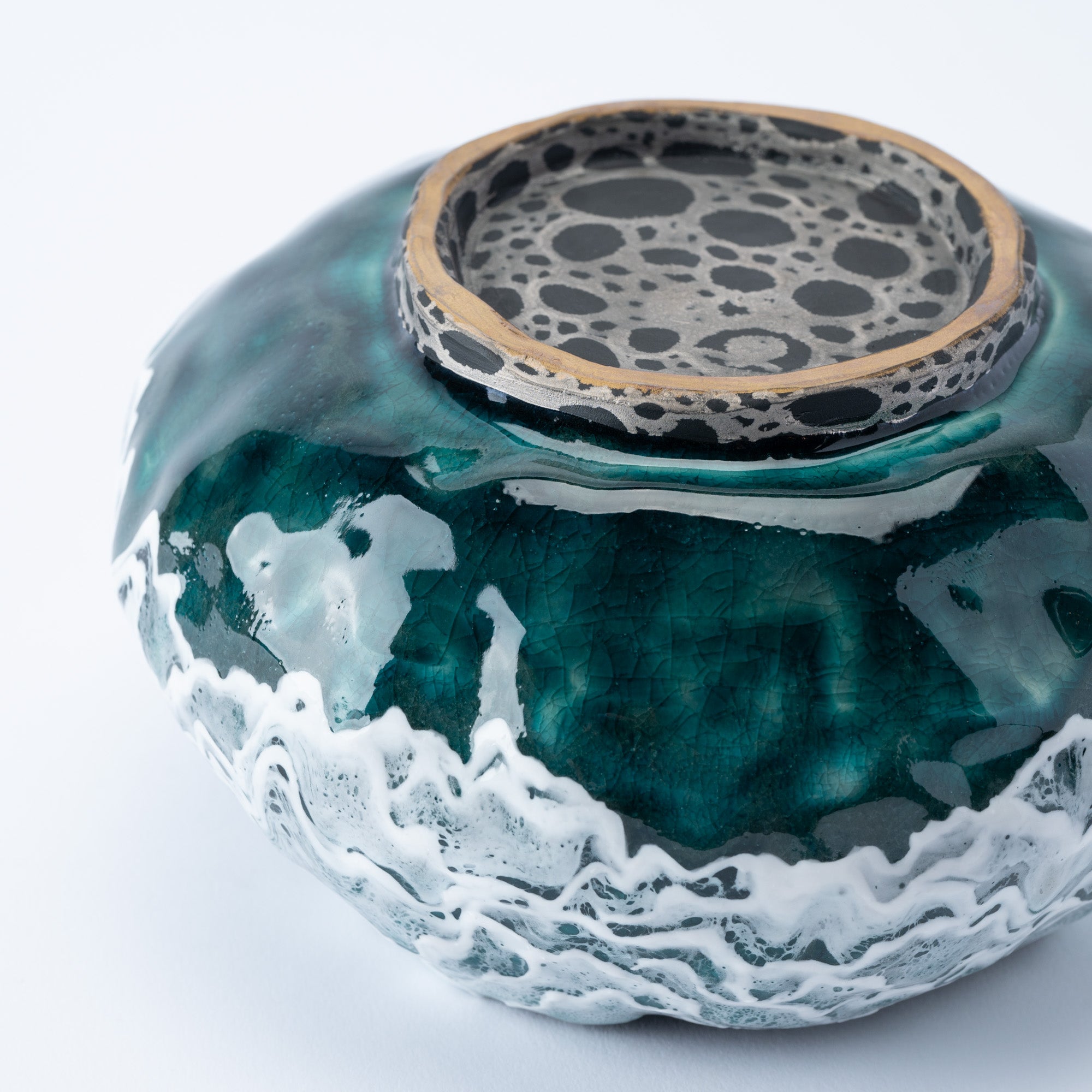 Sazameku Cascade Round Japanese Flower Vase　