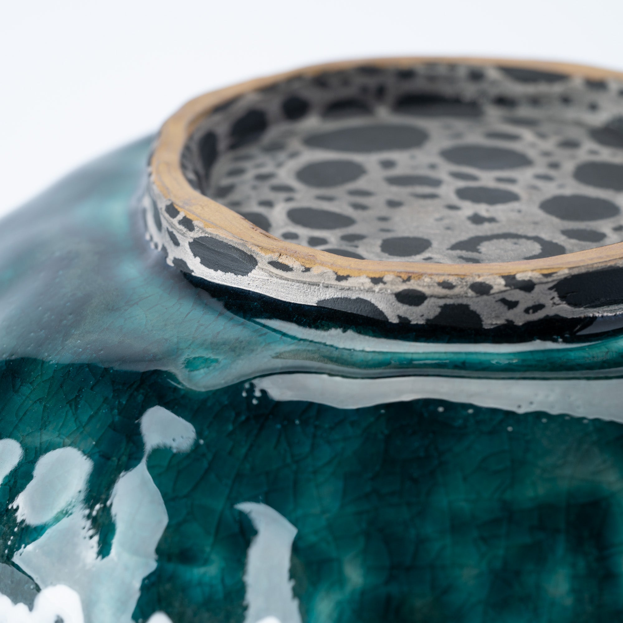 Sazameku Cascade Round Japanese Flower Vase　