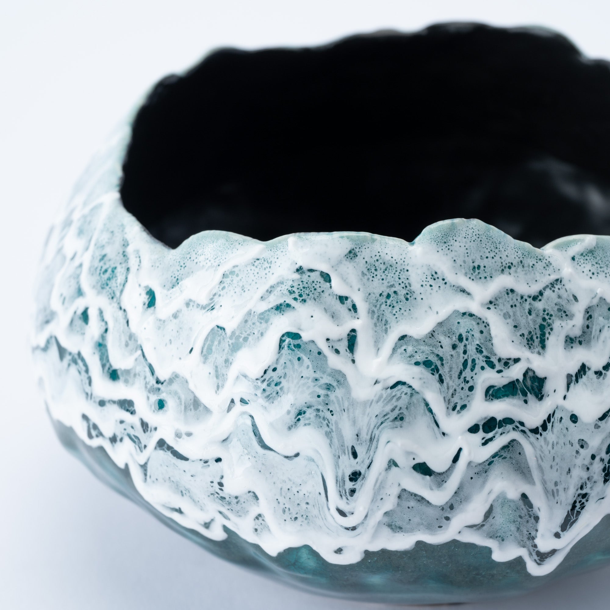 Sazameku Cascade Round Japanese Flower Vase　