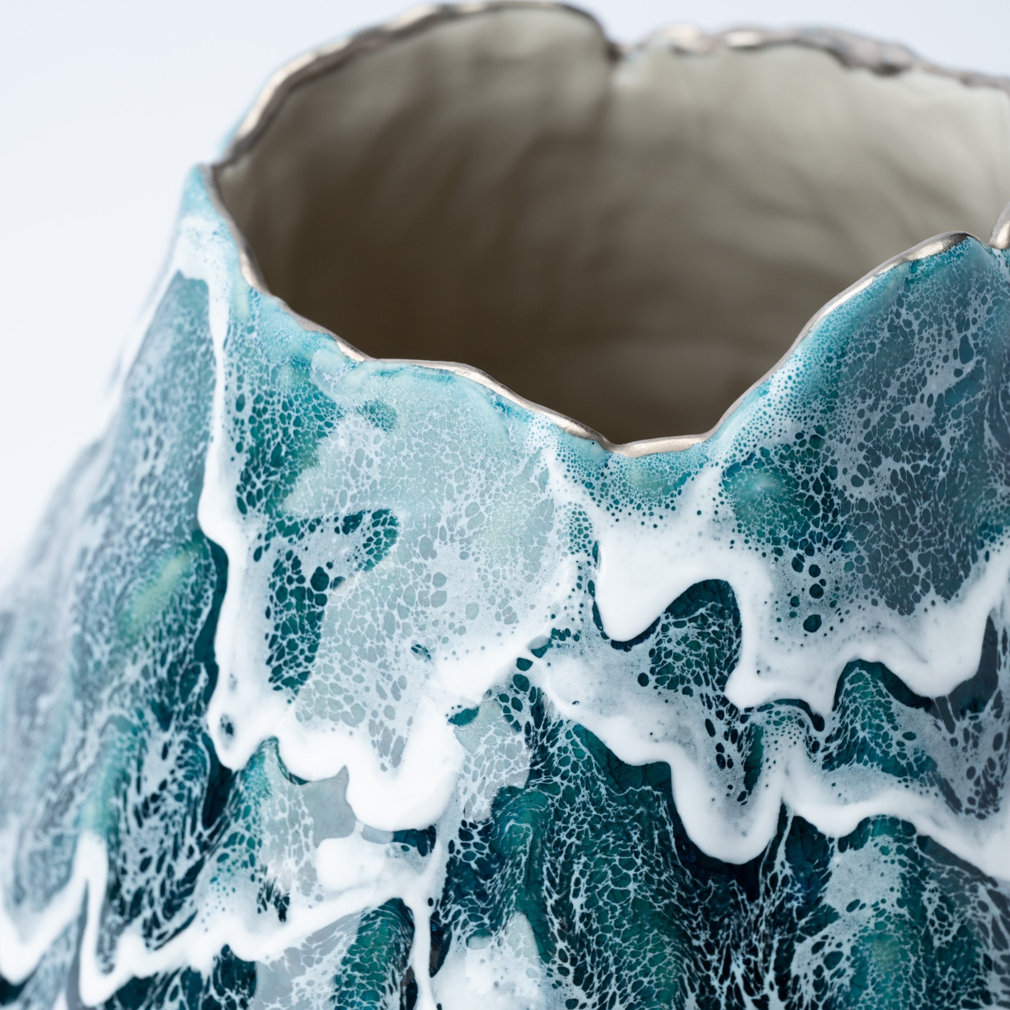 Sazameku Cascade Tall Japanese Flower Vase