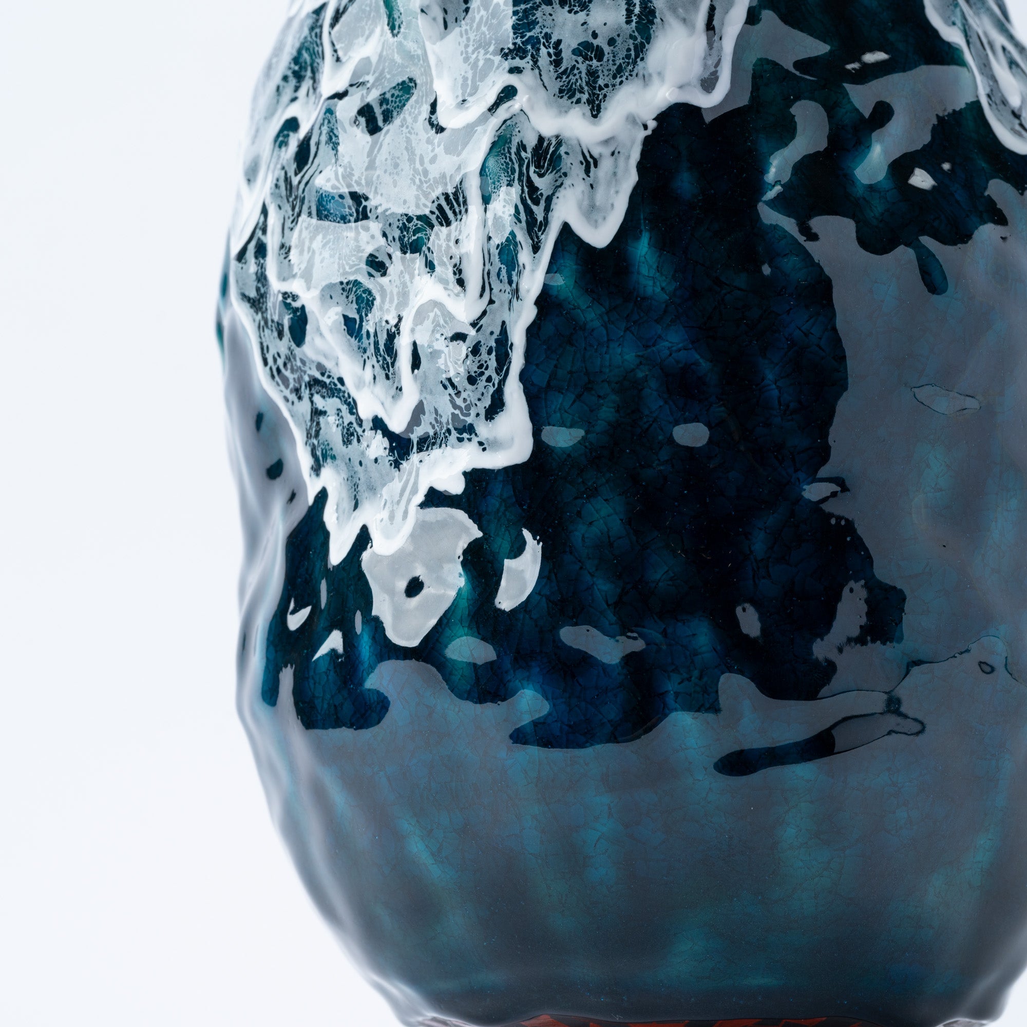 Sazameku Cascade Tall Japanese Flower Vase