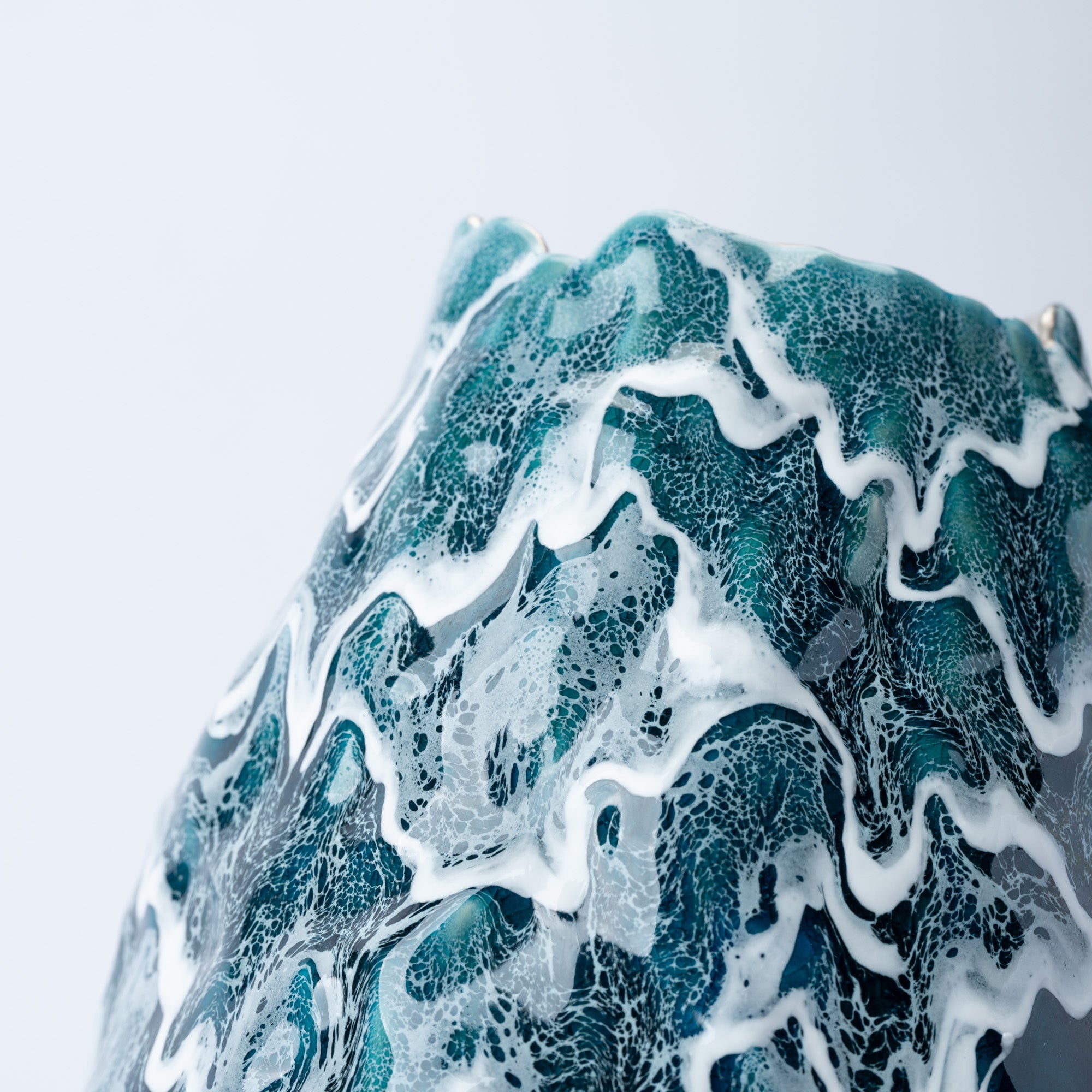 Sazameku Cascade Tall Japanese Flower Vase