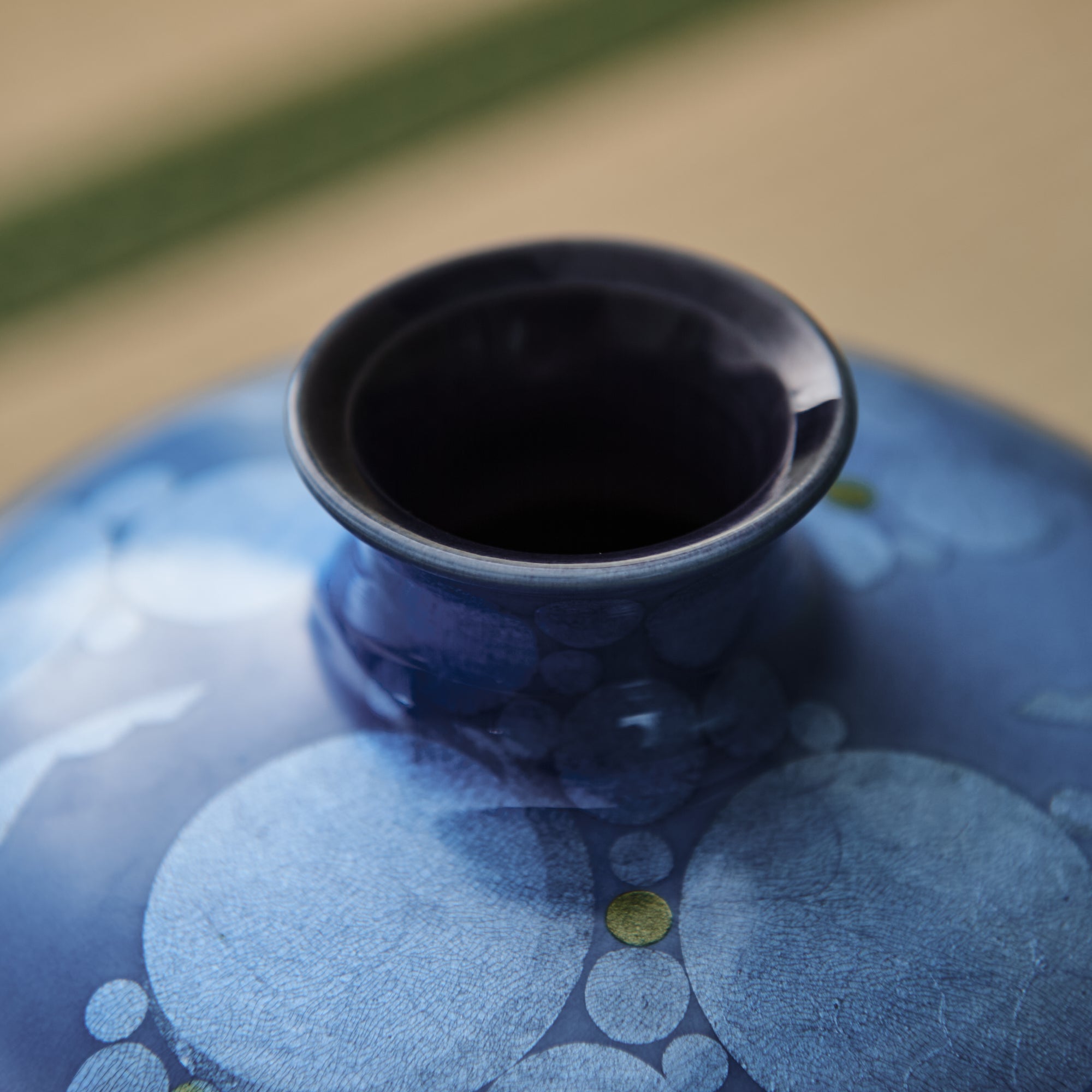 Yuri-Ginsai Pale Azure Circular Pattern Vase