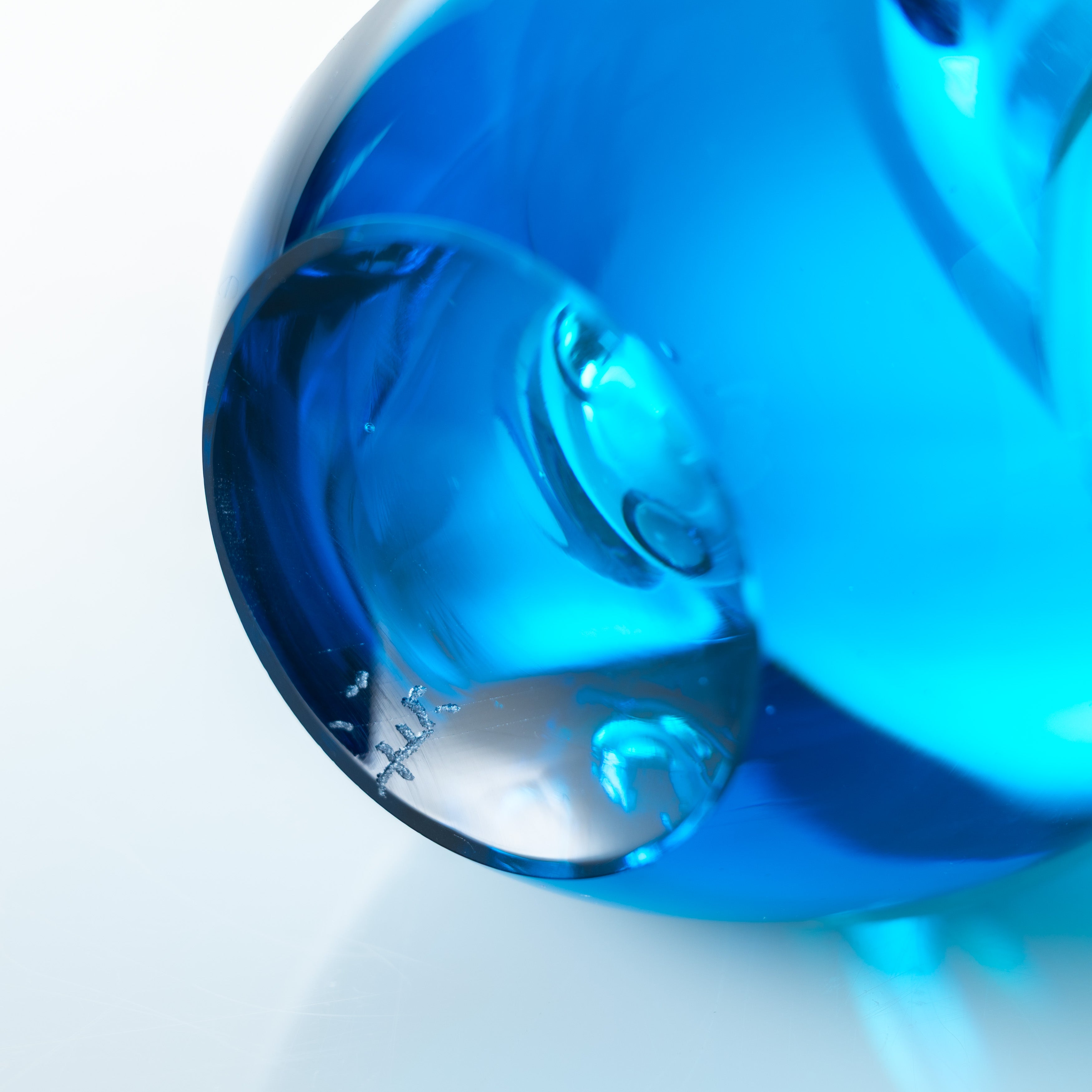 Erinnerungen an die Farben des Ozeans Blau Parfümflasche