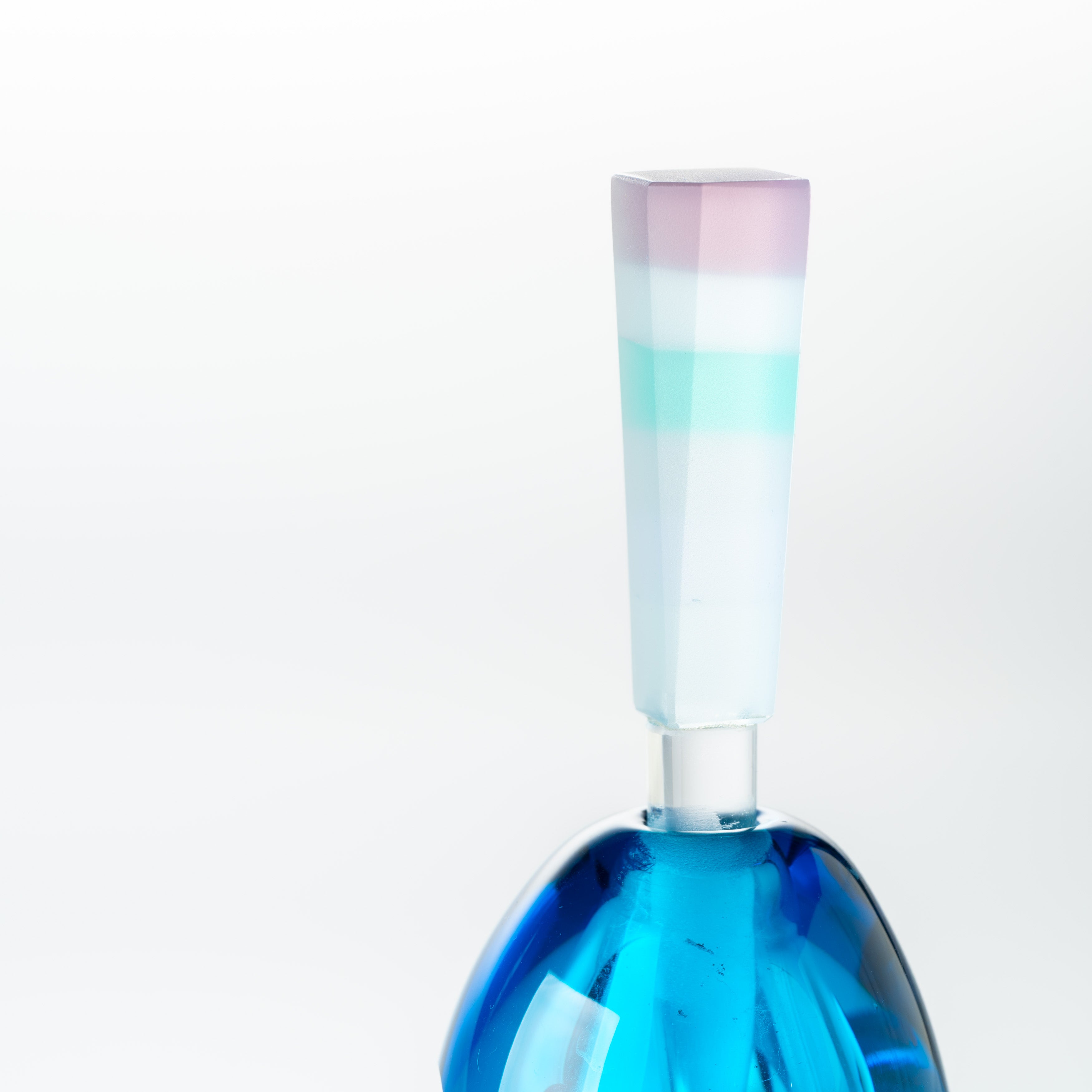 Erinnerungen an die Farben des Ozeans Blau Parfümflasche