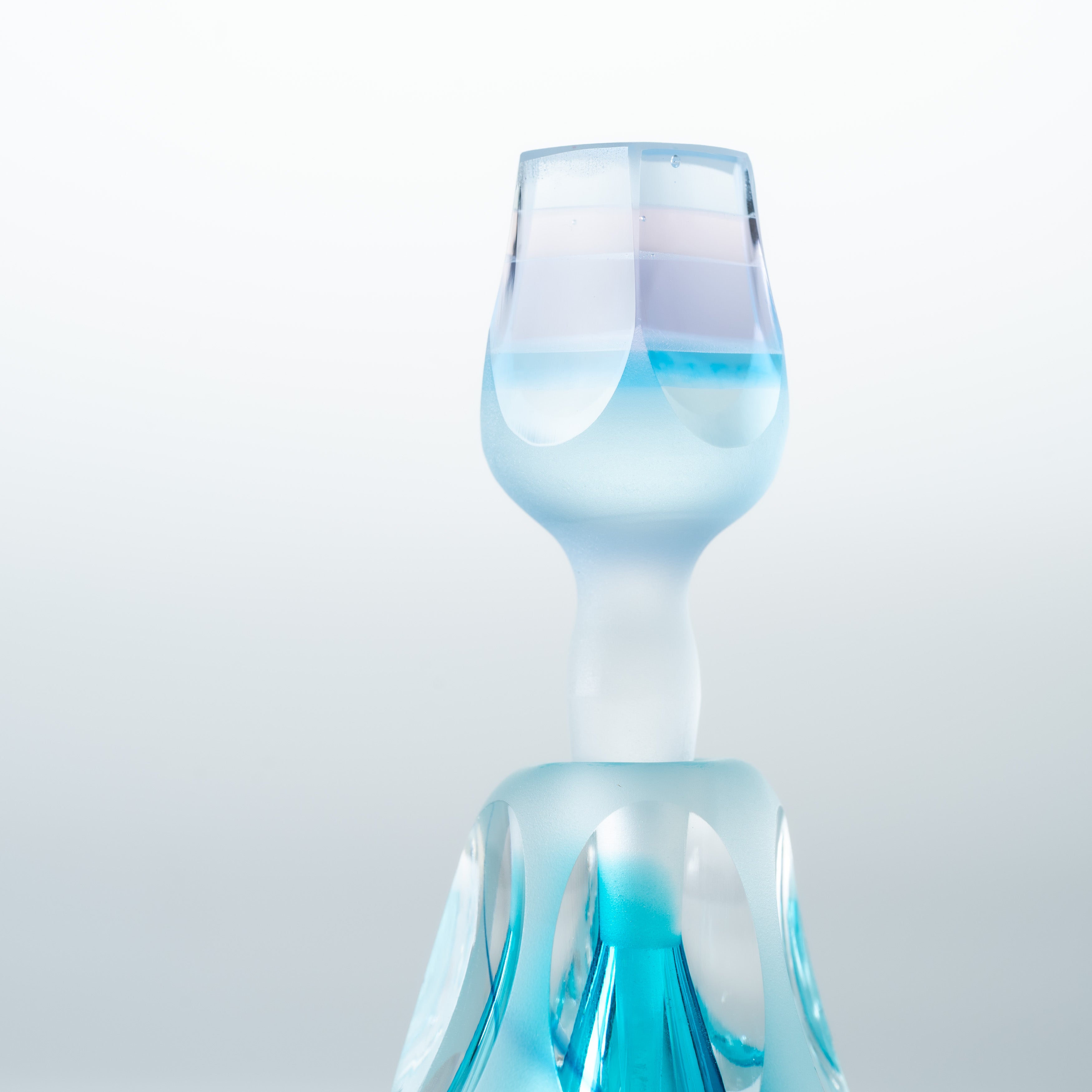 Erinnerungen an die Farben des Himmels Blau Parfümflasche