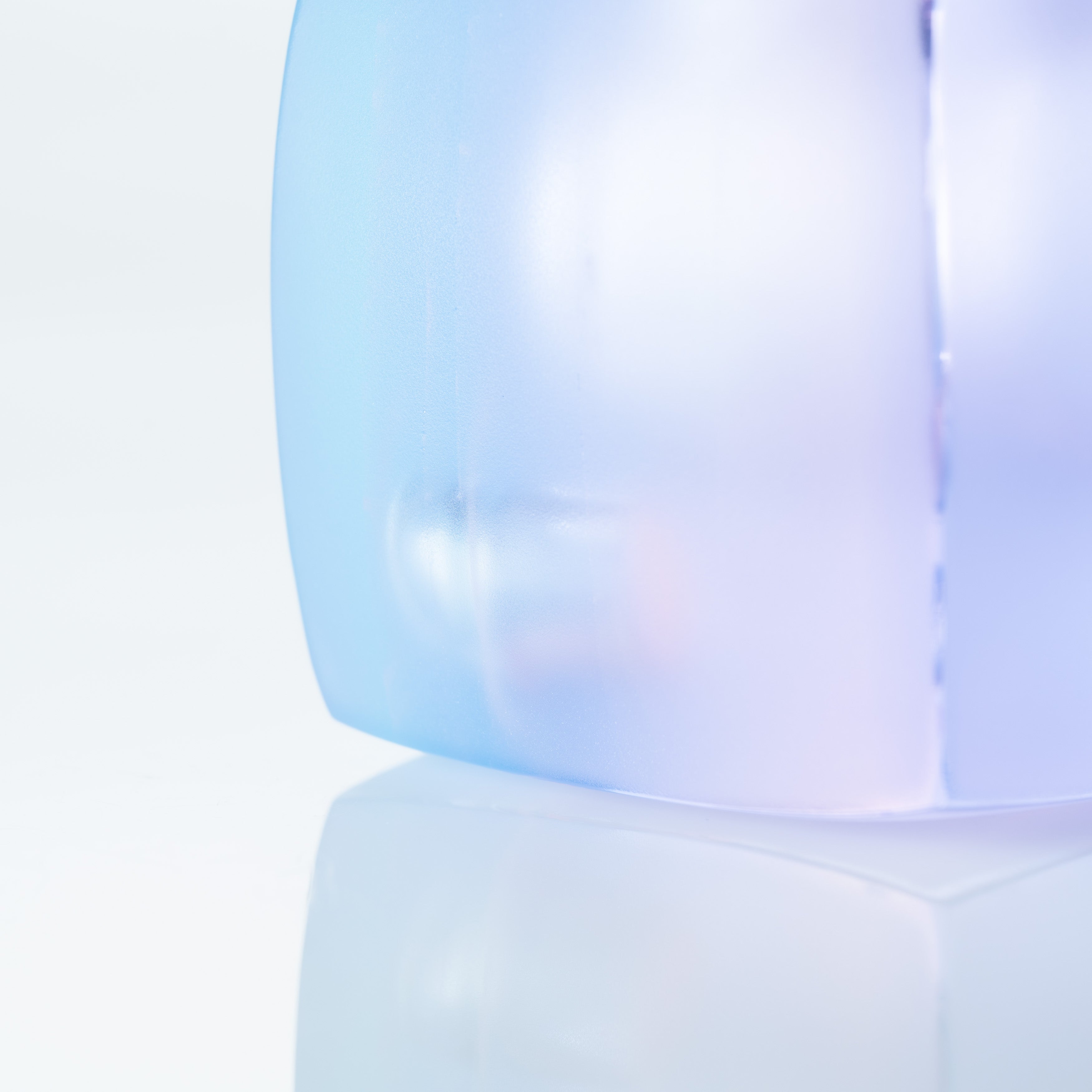 Erinnerungen an Farben Violett Kleine Einzelblumenvase „Twilight“